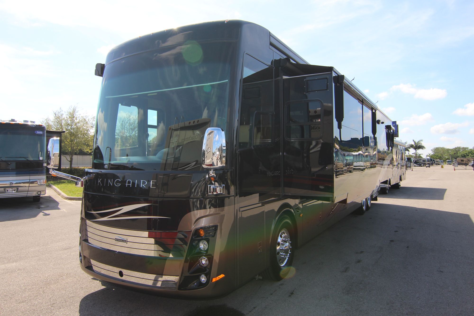 Used 2012 Newmar King Aire 4584 Class A  For Sale