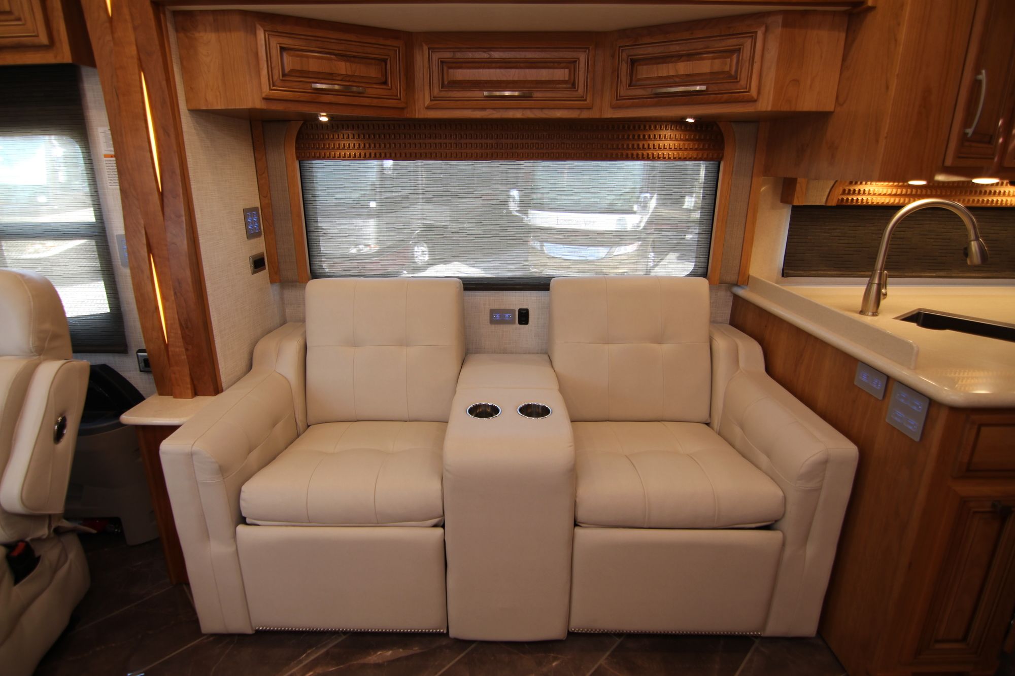 New 2019 Newmar New Aire 3345 Class A  For Sale