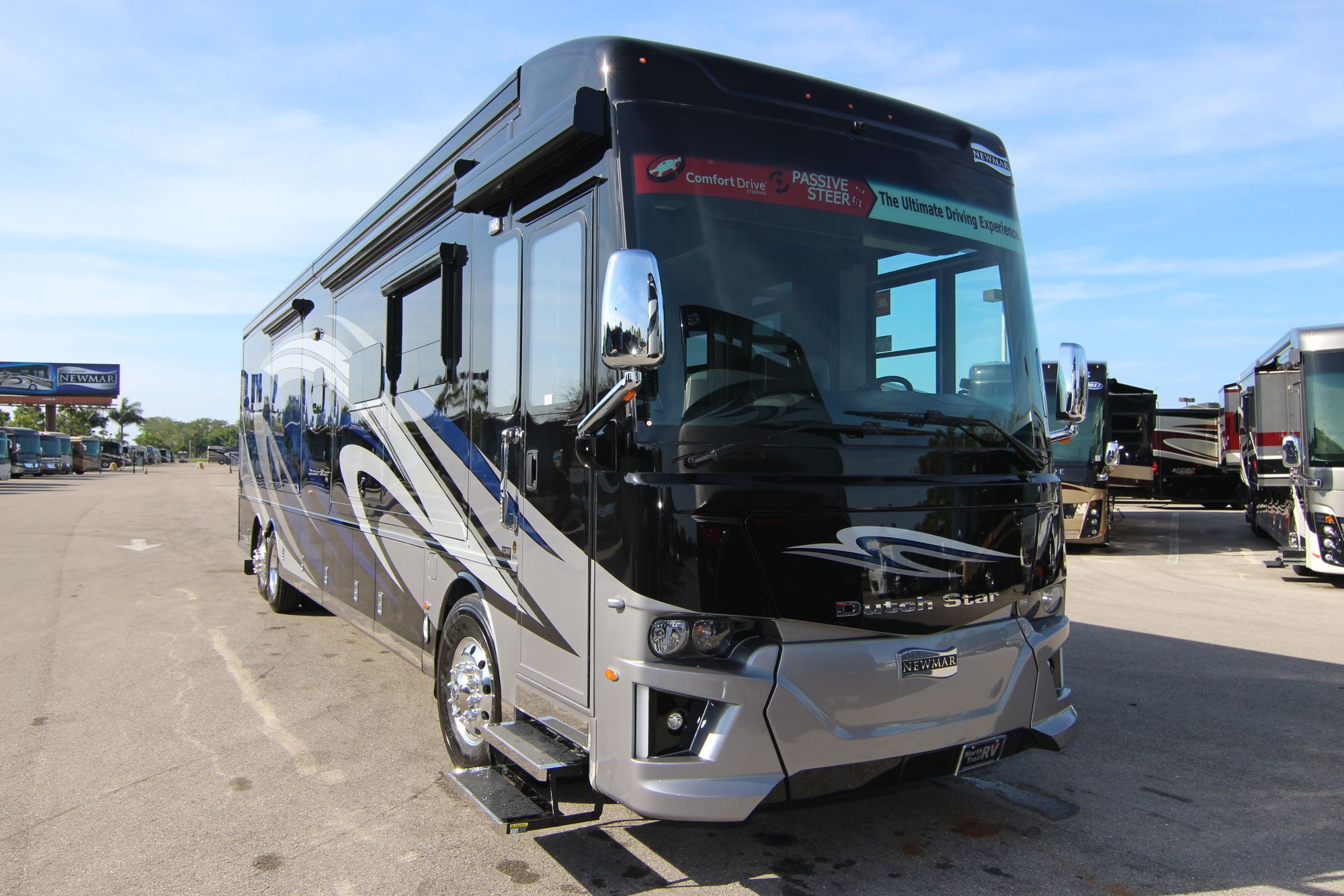 New 2019 Newmar Dutch Star 4362 Class A  For Sale