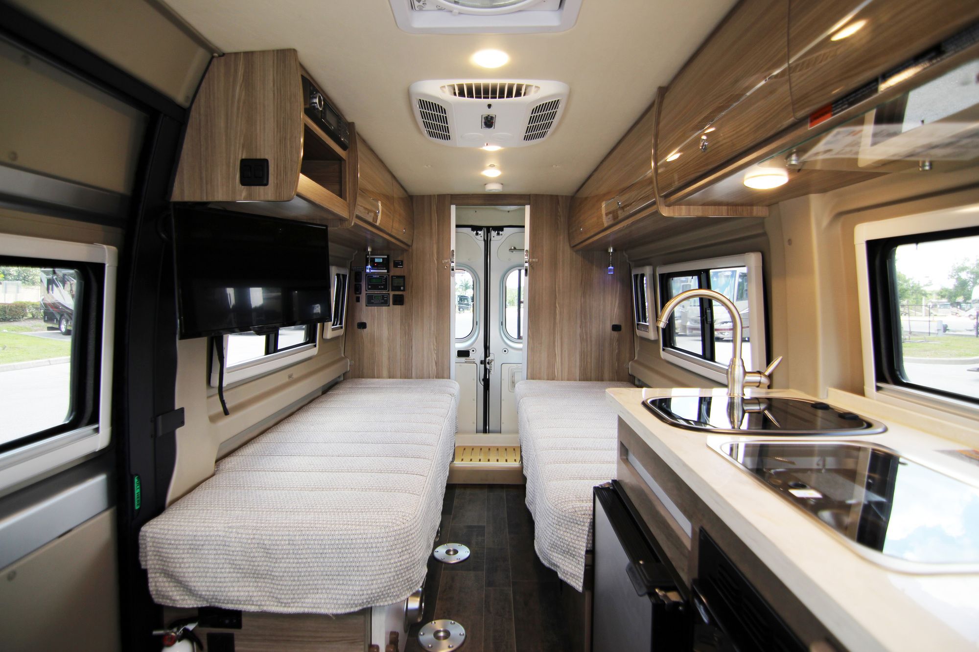 New 2019 Winnebago Travato 259K Class B  For Sale