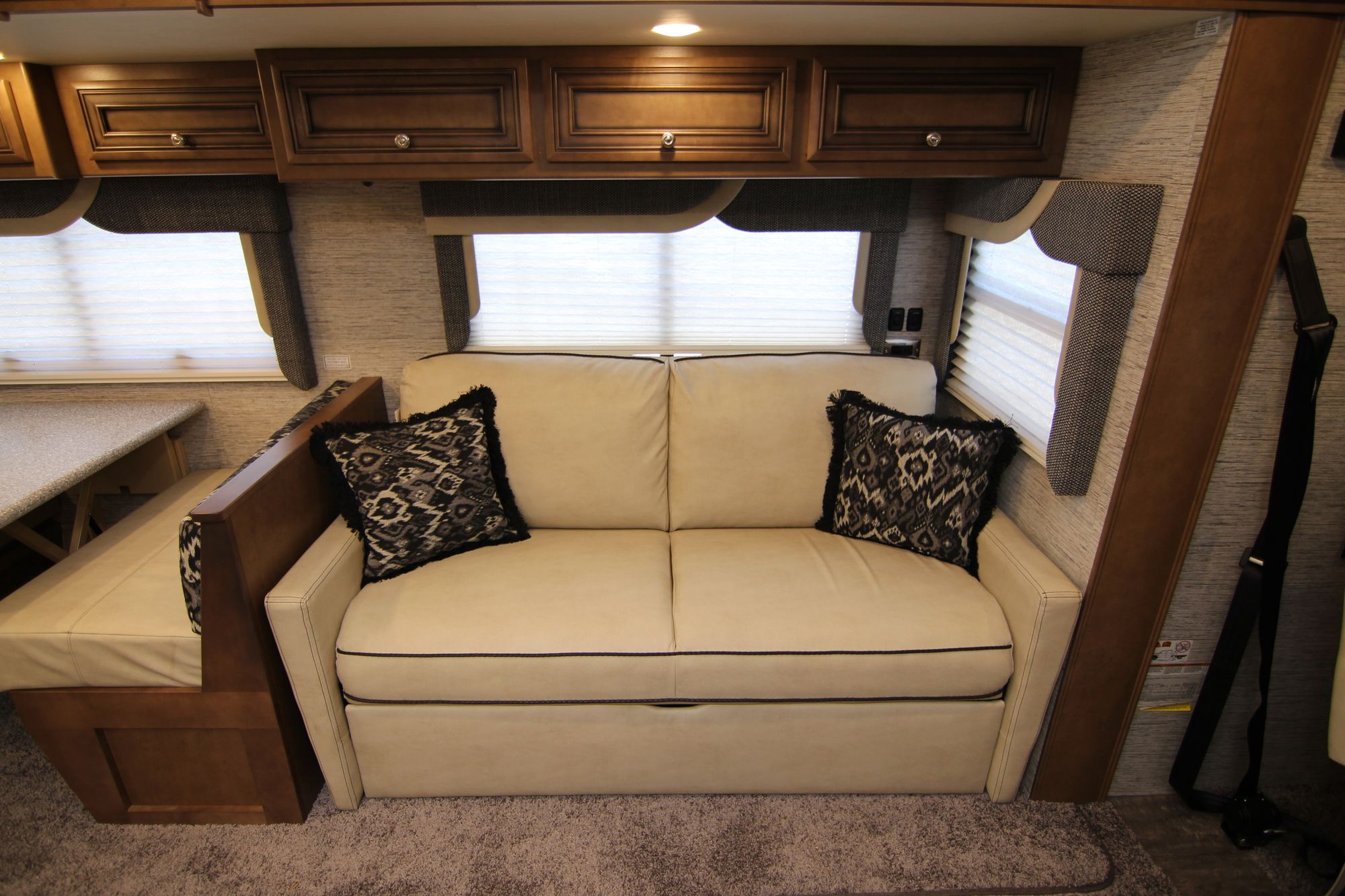 New 2019 Newmar Bay Star Sport 2702 Class A  For Sale