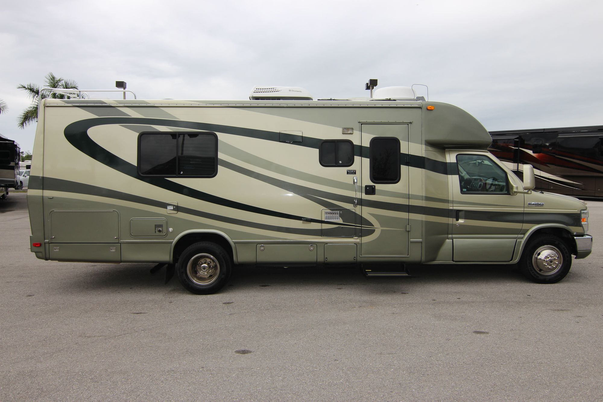 Used 2010 Phoenix Cruiser 2551 Class C  For Sale