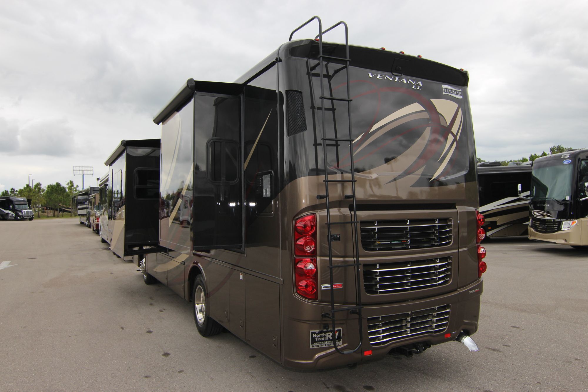 New 2019 Newmar Ventana Le 3412 Class A  For Sale