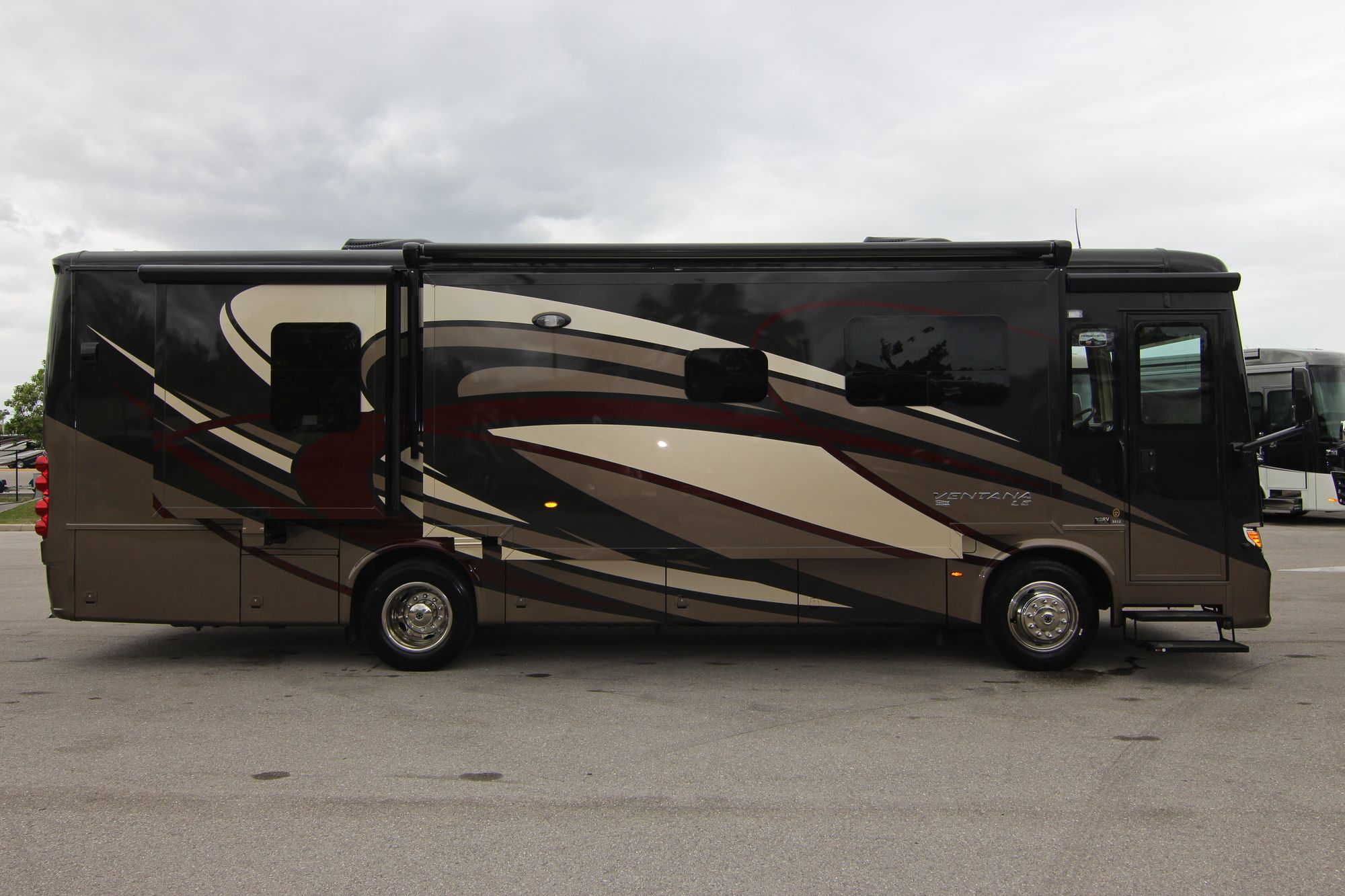 New 2019 Newmar Ventana Le 3412 Class A  For Sale