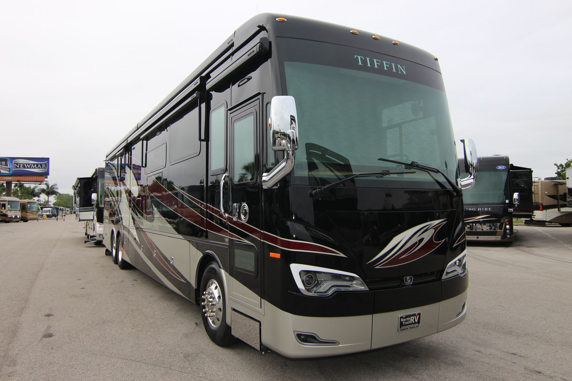 New 2019 Tiffin Motor Homes Allegro Bus 45OPP Class A  For Sale