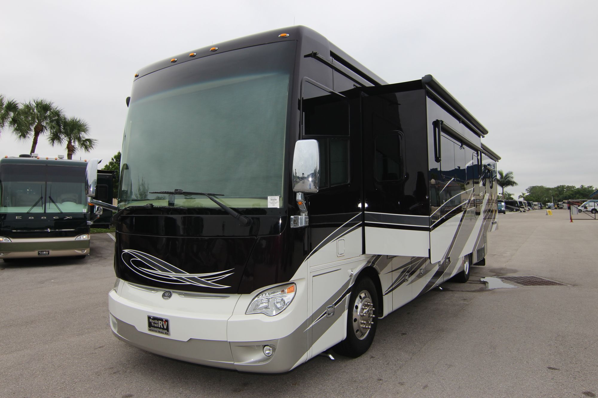 Used 2016 Tiffin Motor Homes Allegro Bus 37AP Class A  For Sale