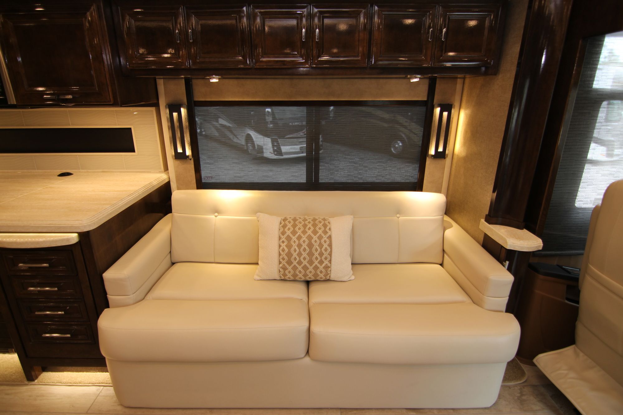 New 2019 Tiffin Motor Homes Allegro Bus 40IP Class A  For Sale