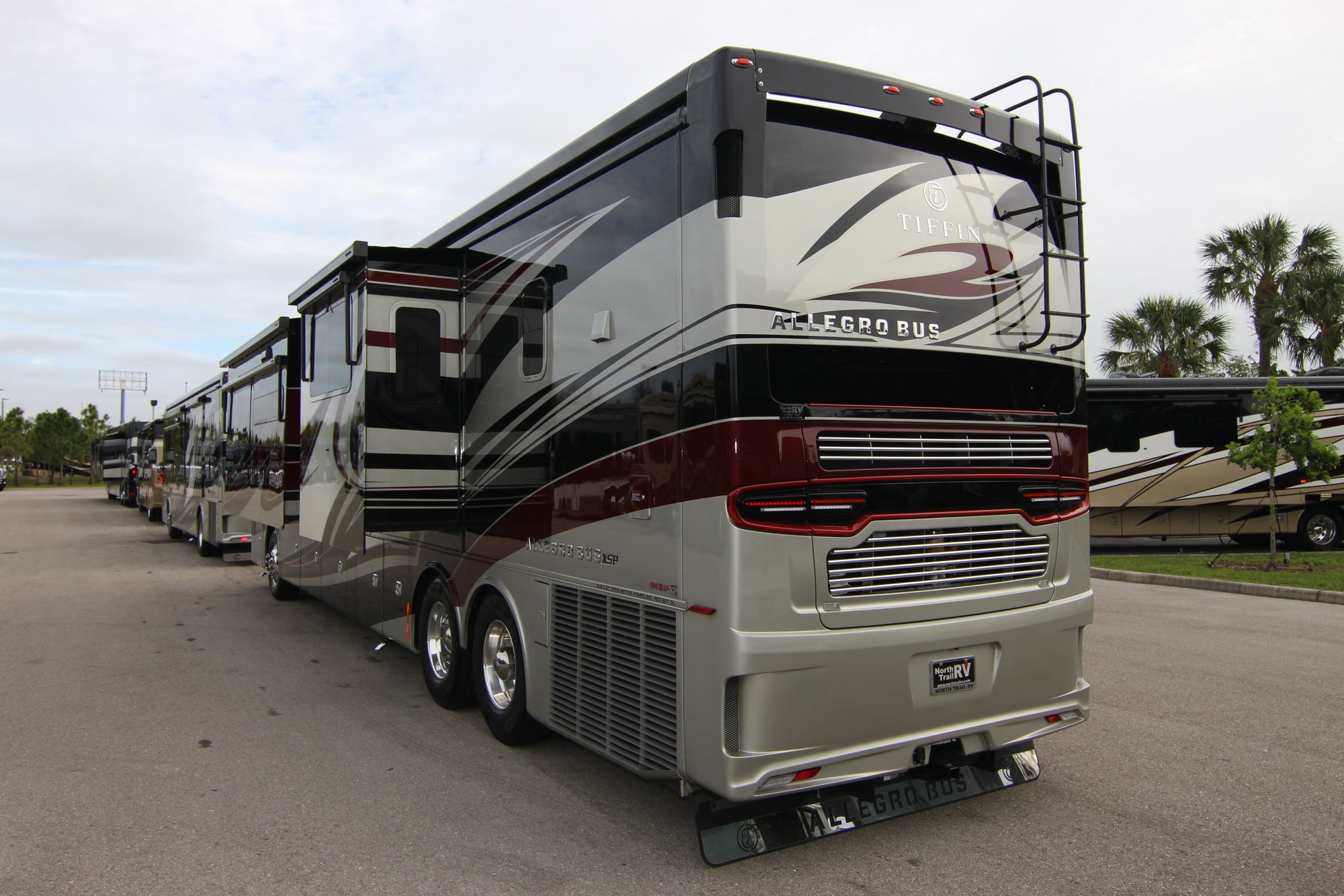 New 2019 Tiffin Motor Homes Allegro Bus 45OPP Class A  For Sale