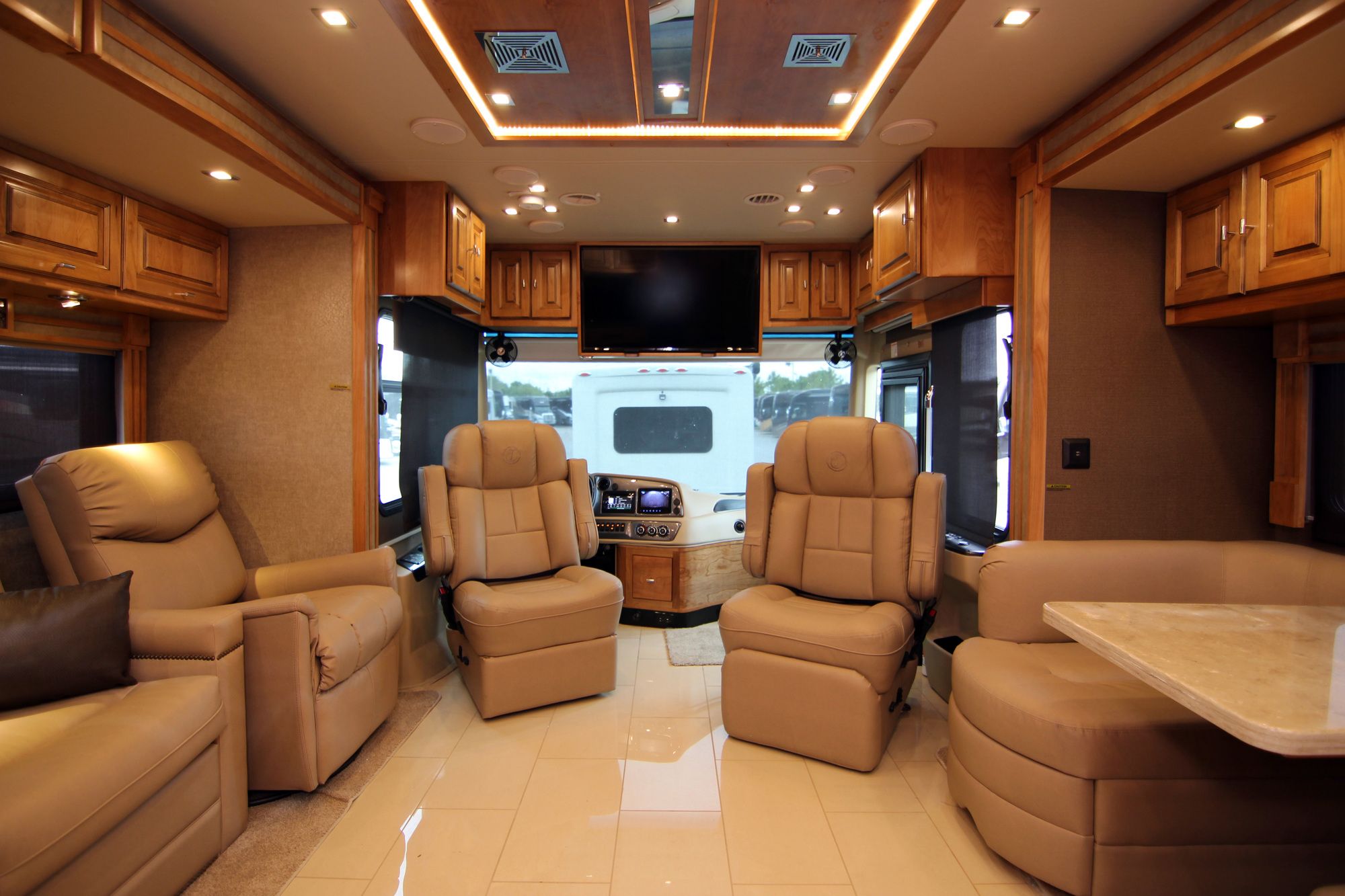 New 2019 Tiffin Motor Homes Allegro Red 33AA Class A  For Sale