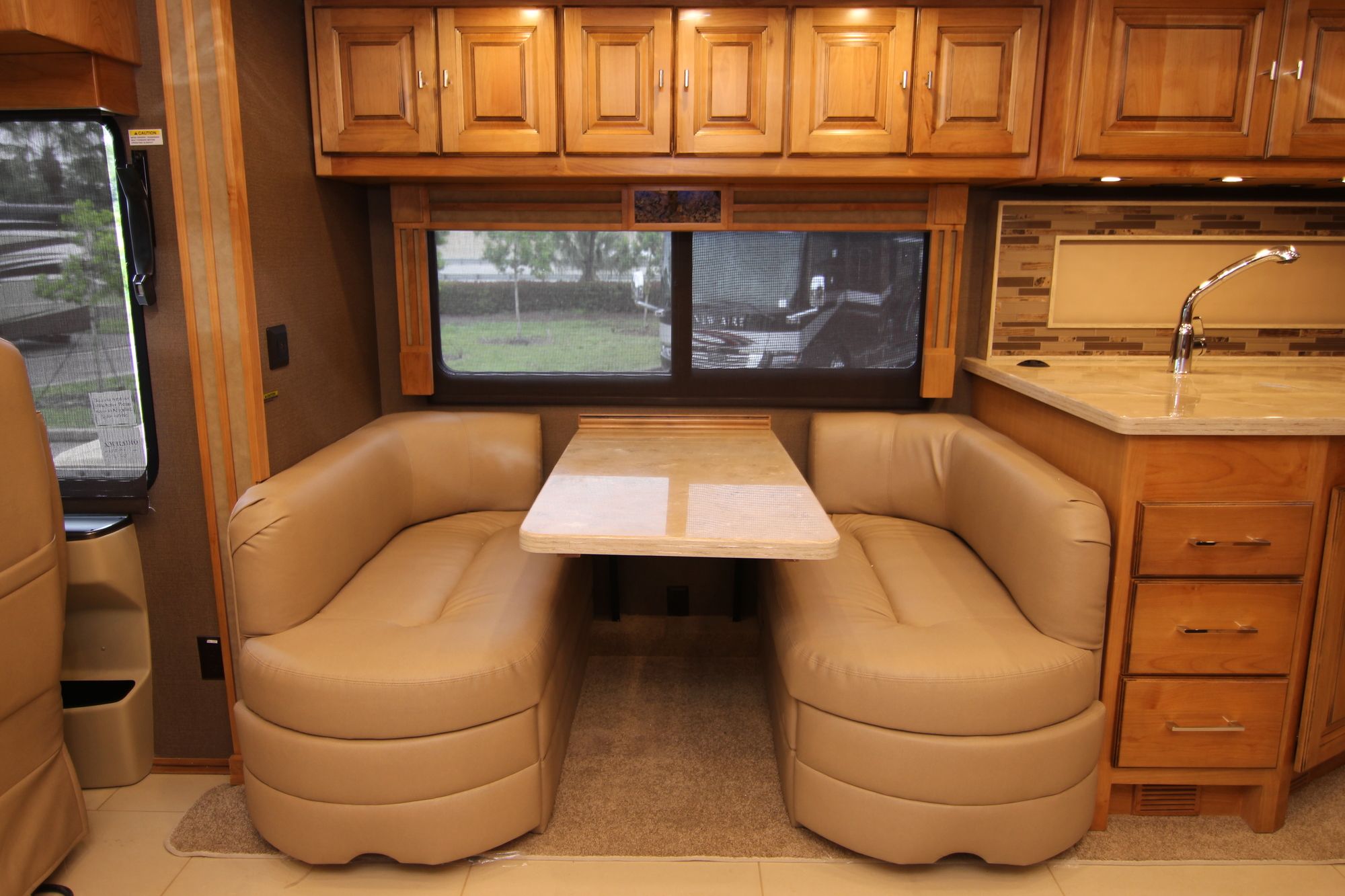 New 2019 Tiffin Motor Homes Allegro Red 33AA Class A  For Sale