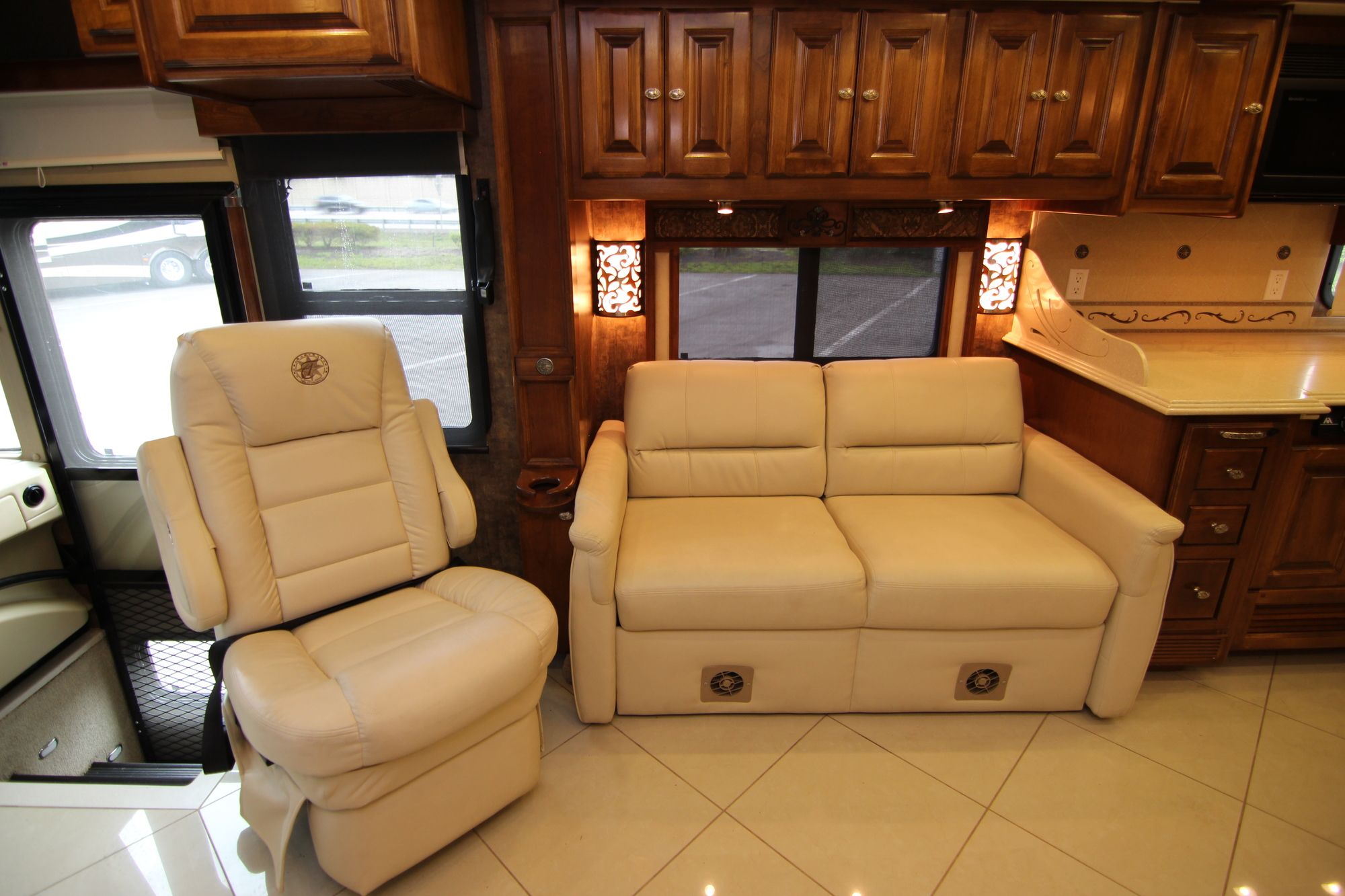 Used 2012 Tiffin Motor Homes Phaeton 36QSH Class A  For Sale