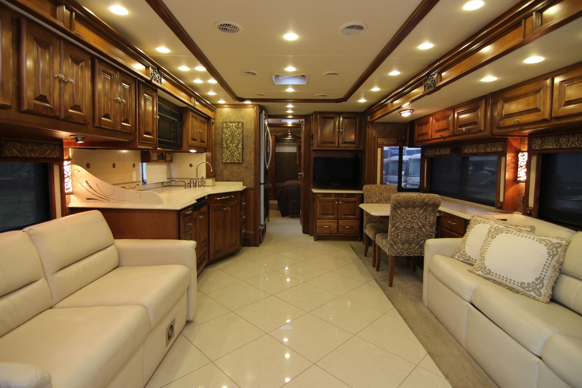 Used 2012 Tiffin Motor Homes Phaeton 36QSH Class A  For Sale