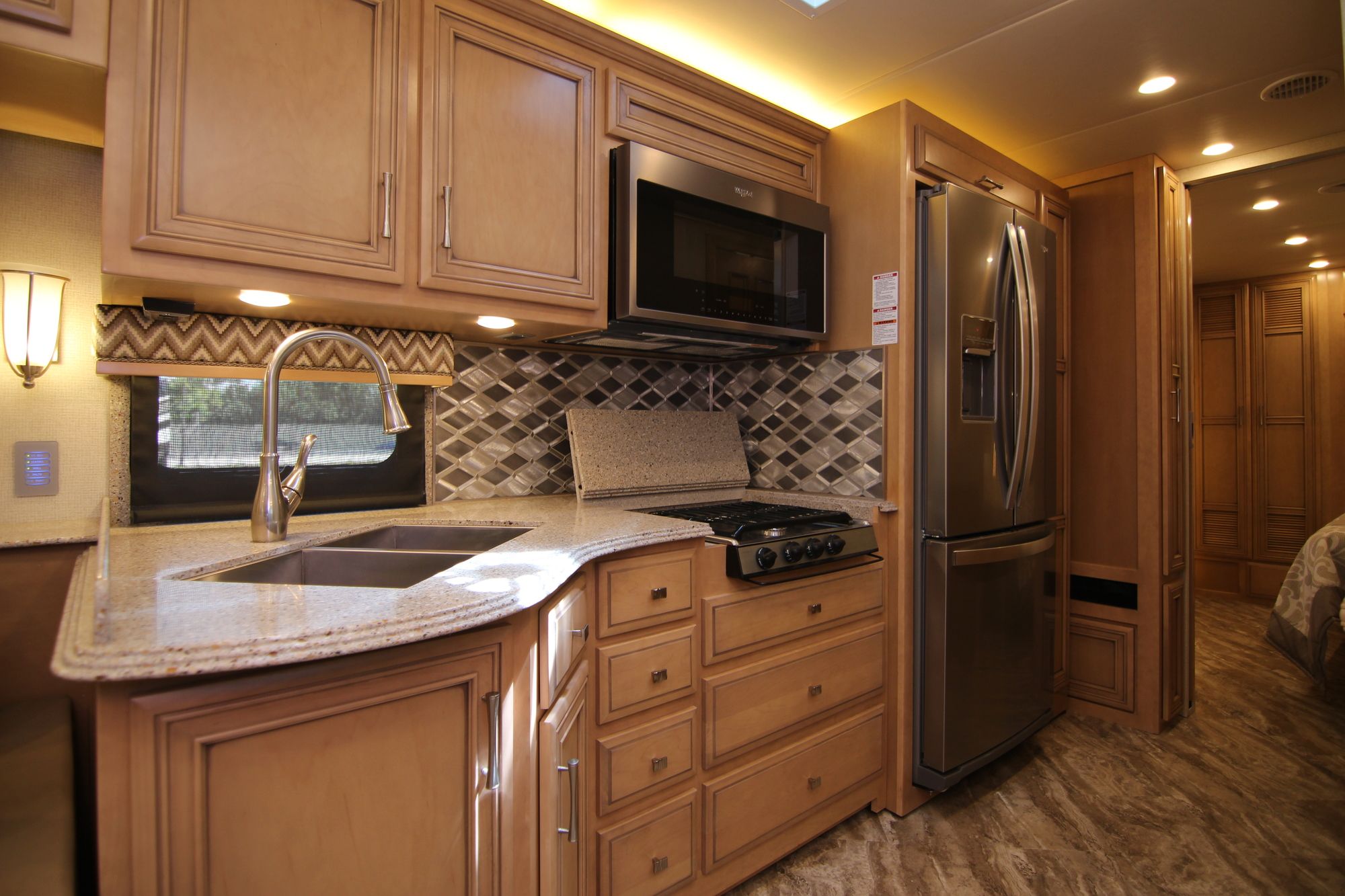 New 2019 Newmar Canyon Star 3722 Class A  For Sale