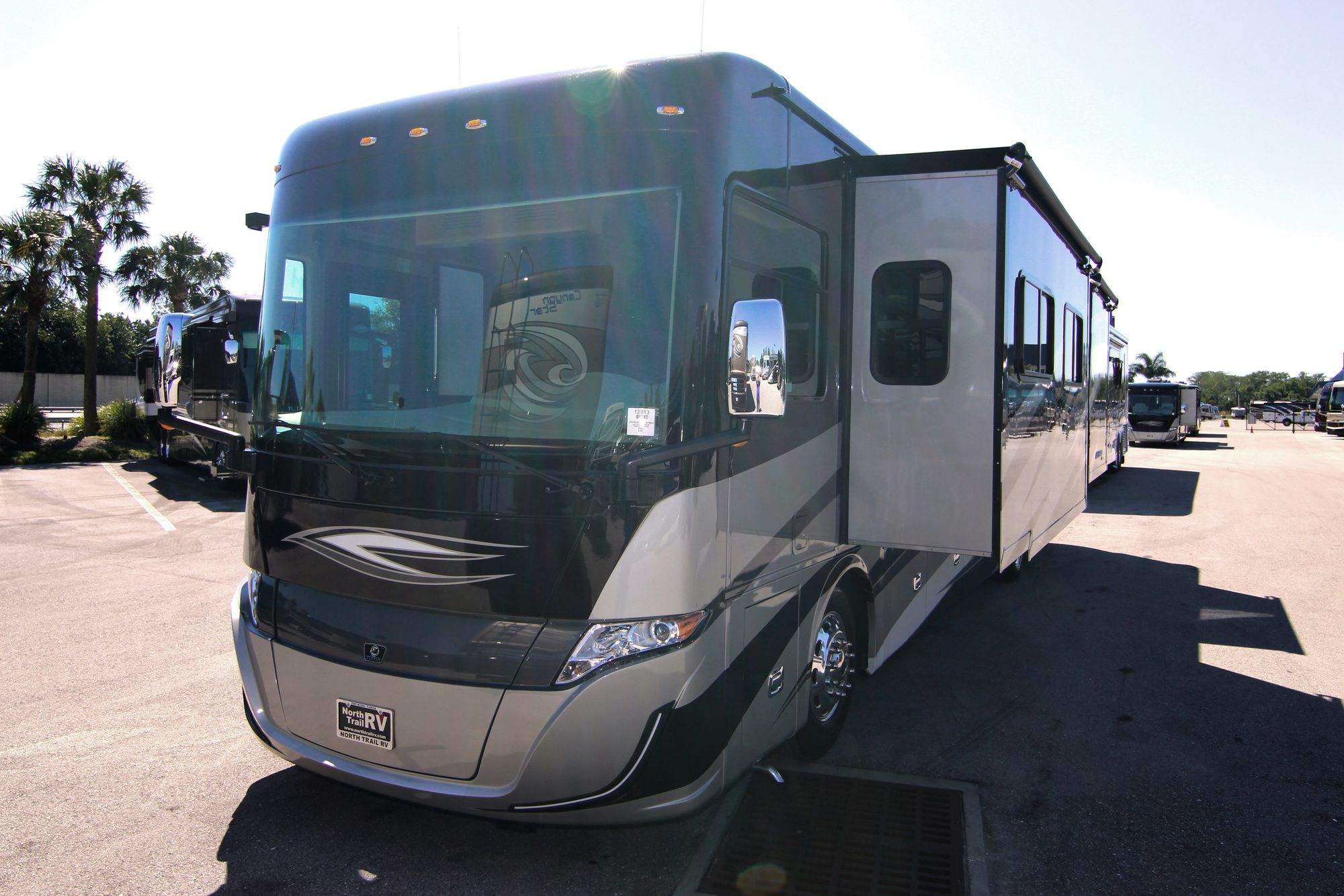 New 2019 Tiffin Motor Homes Allegro Red 37BA Class A  For Sale