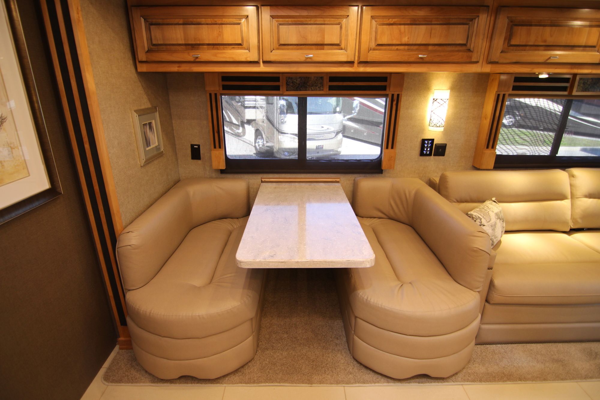 New 2019 Tiffin Motor Homes Allegro Red 37BA Class A  For Sale