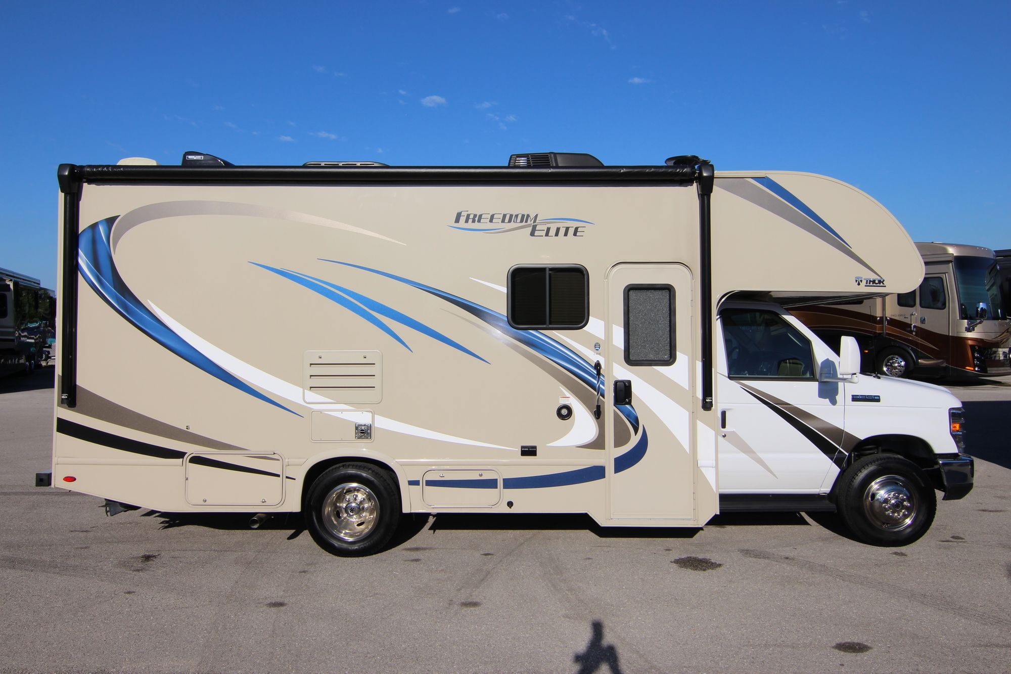 Used 2018 Thor Freedom Elite 24HE Class C  For Sale