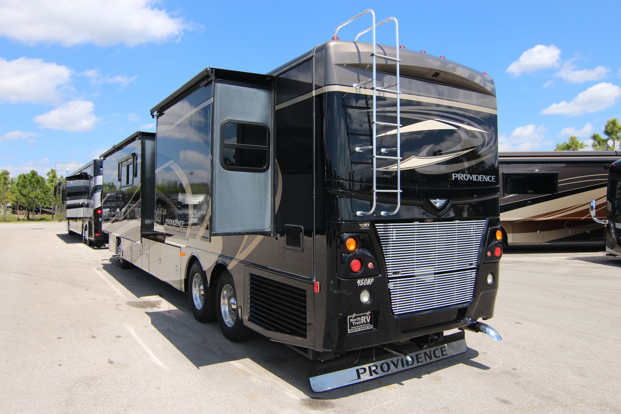 Used 2013 Fleetwood Providence 42P Class A  For Sale