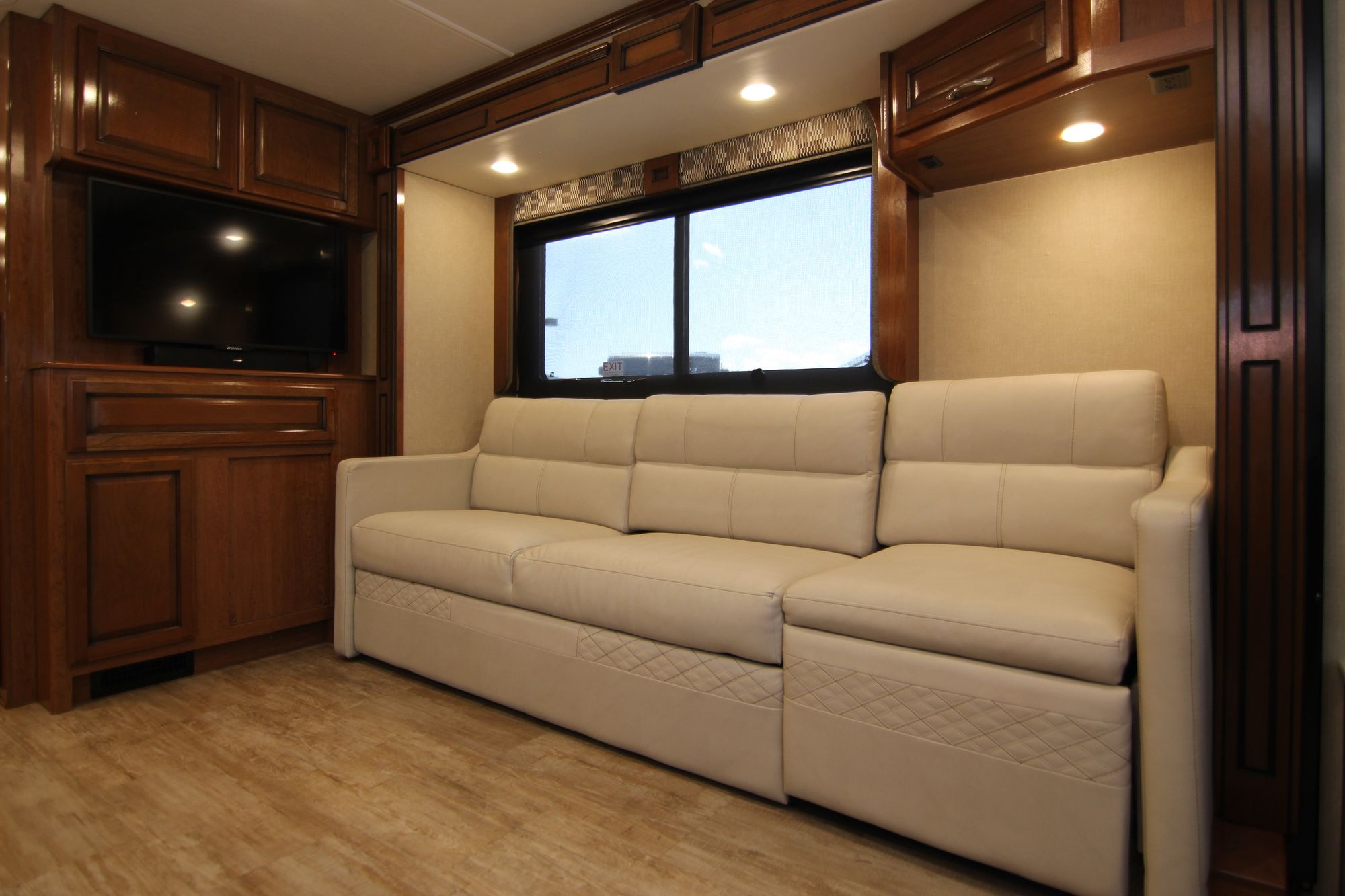 Used 2018 Fleetwood Southwind 36P Class A  For Sale