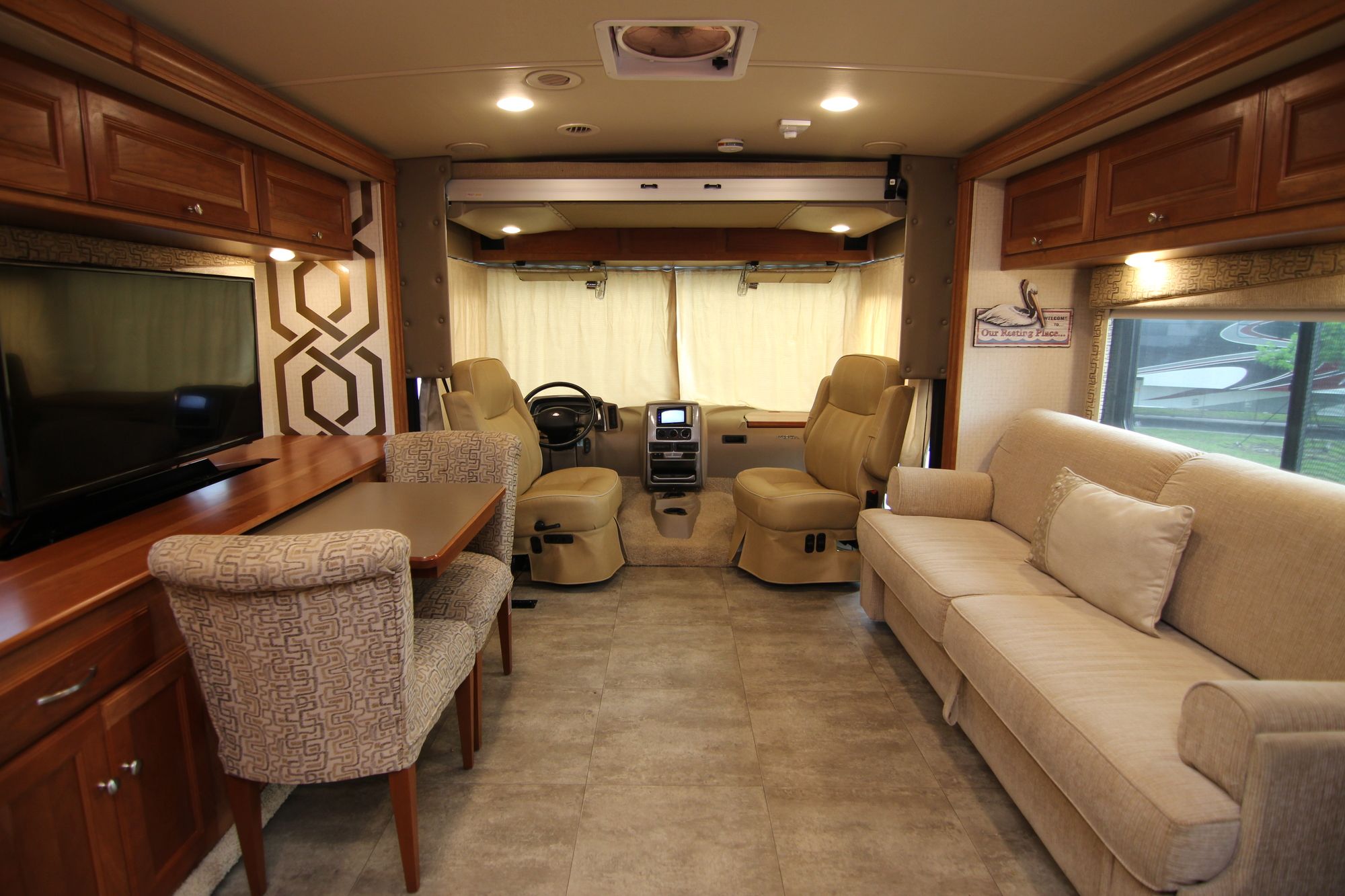 Used 2016 Winnebago Vista Lx 30T Class A  For Sale