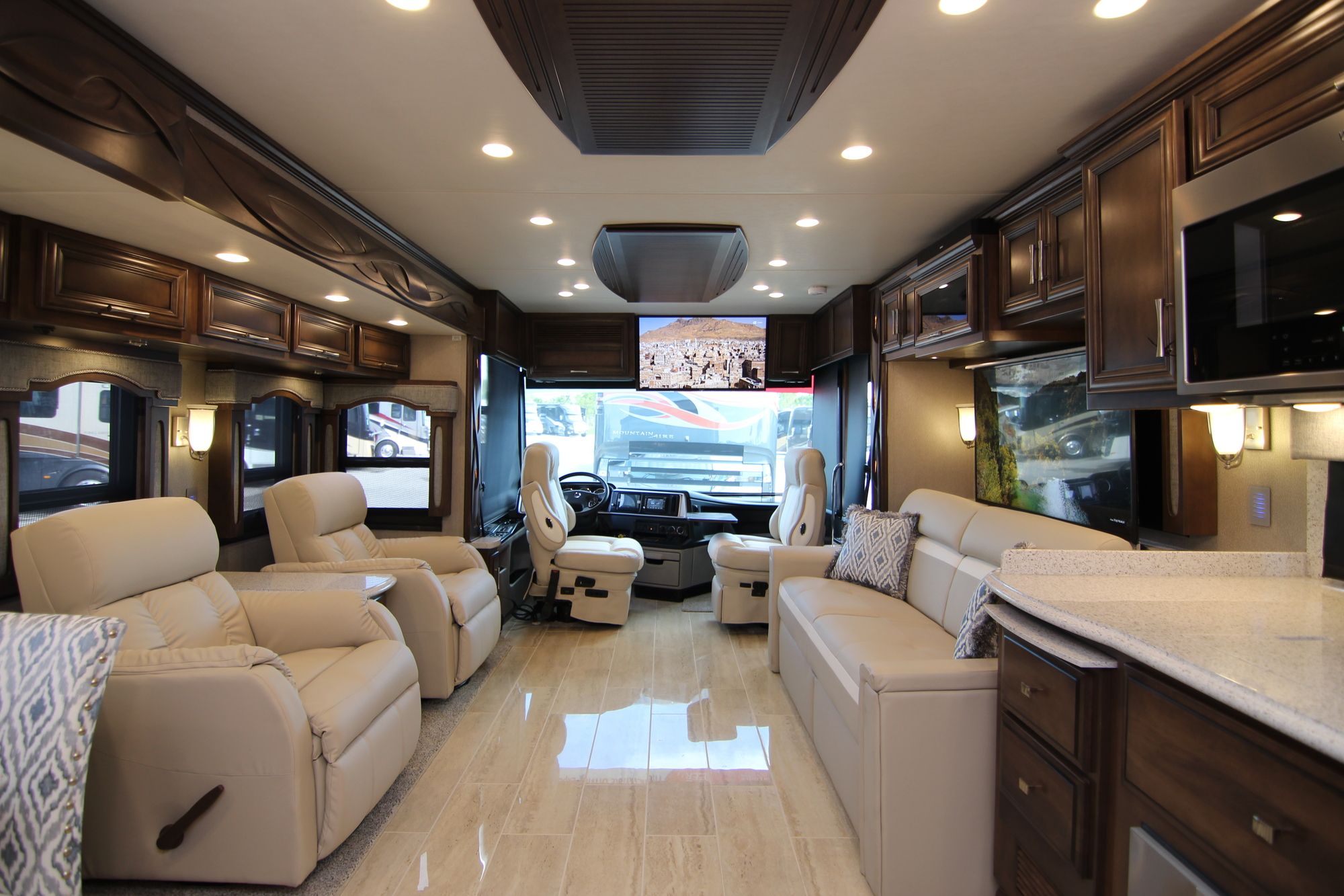 New 2019 Newmar Ventana 4369 Class A  For Sale