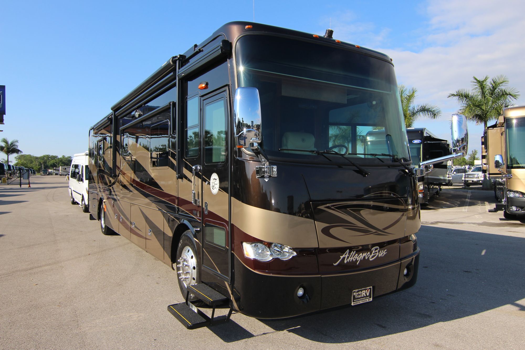 Used 2012 Tiffin Motor Homes Allegro Bus 40QBP Class A  For Sale