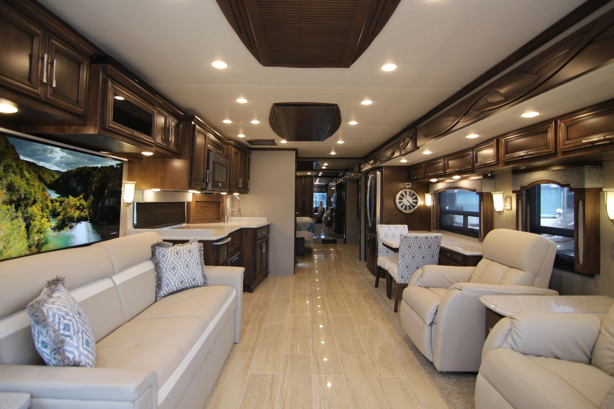 New 2019 Newmar Ventana 4369 Class A  For Sale