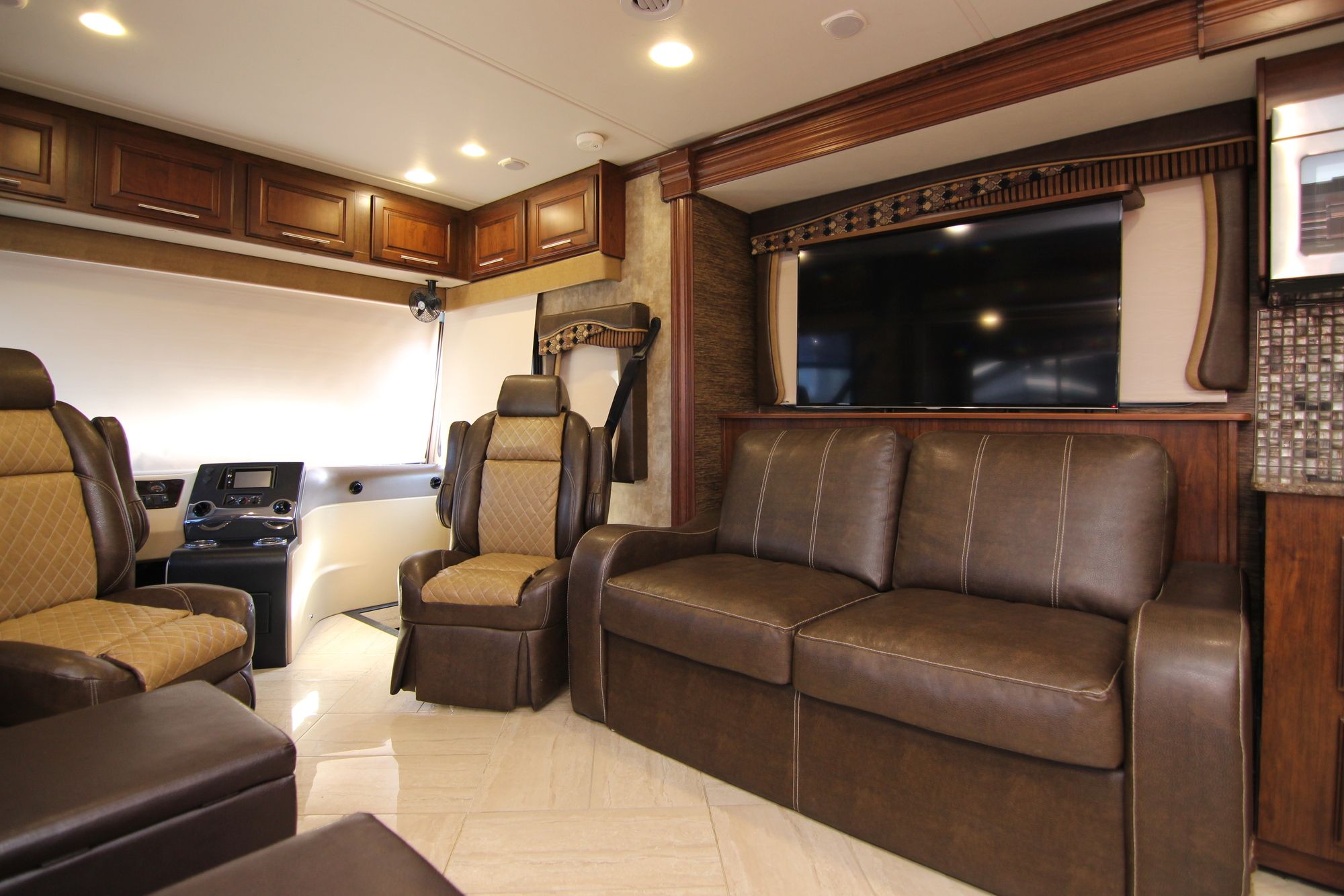 Used 2015 Coachmen Cross Country 404RB Class A  For Sale