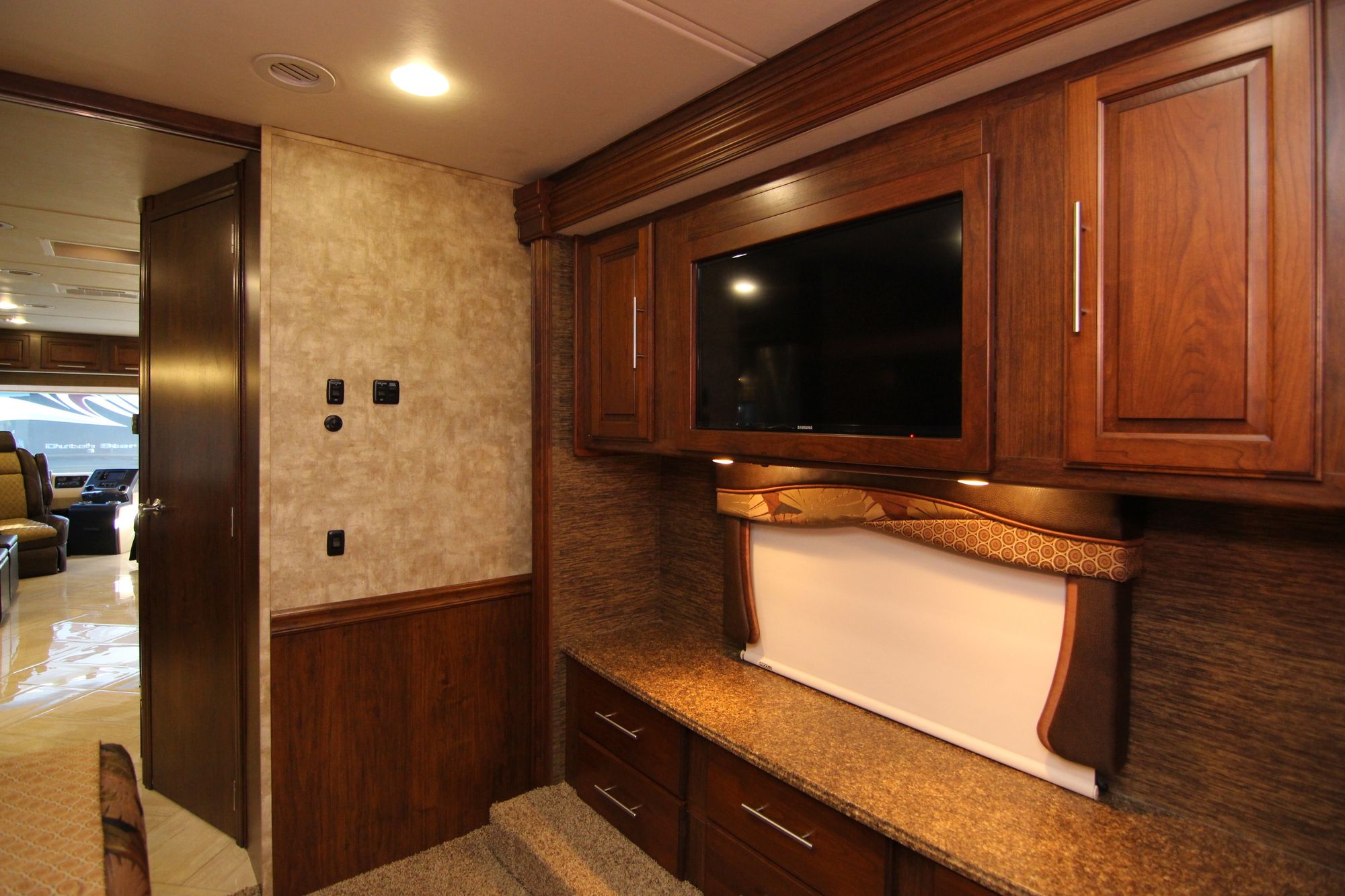 Used 2015 Coachmen Cross Country 404RB Class A  For Sale