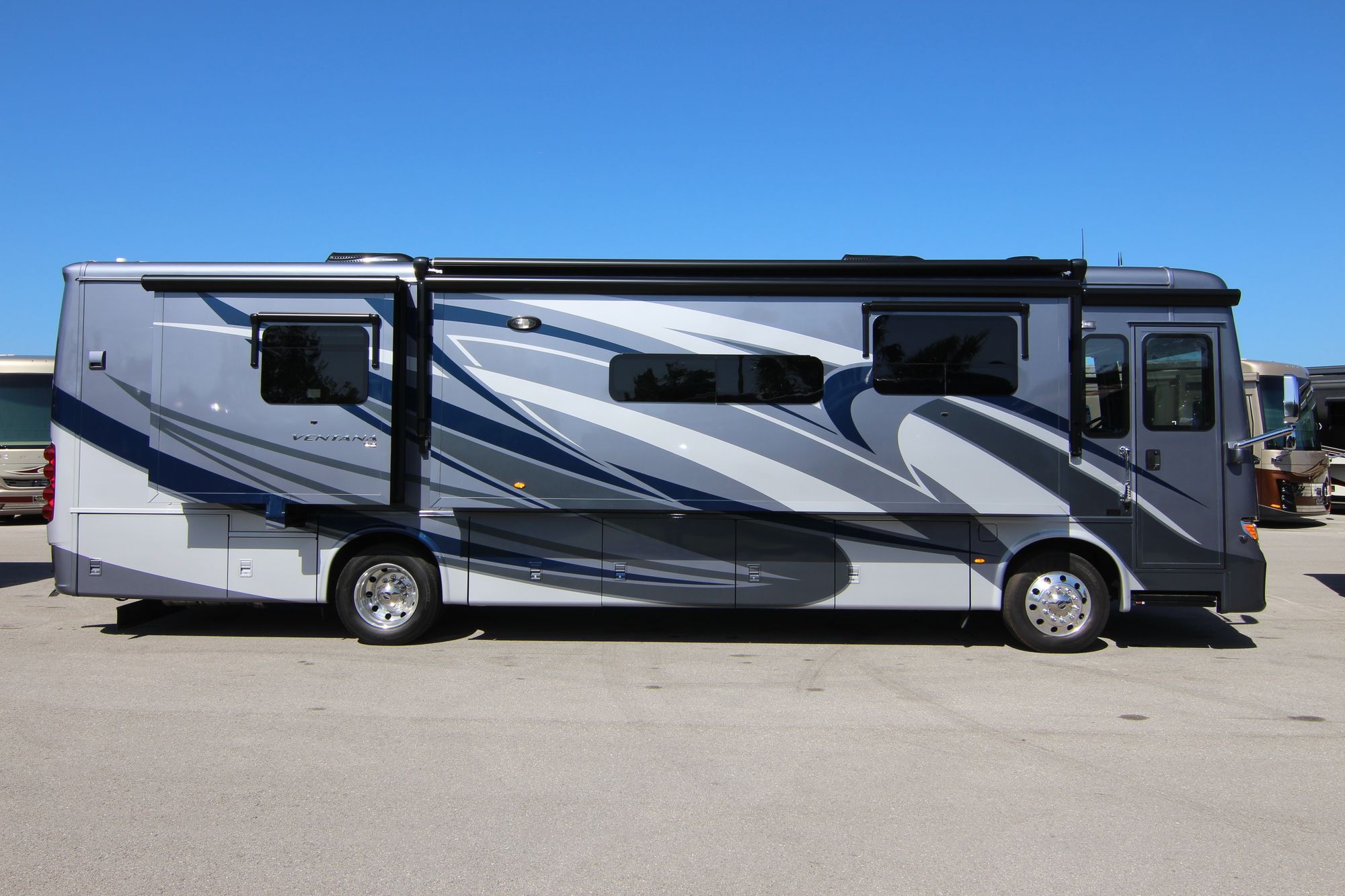 New 2019 Newmar Ventana 3717 Class A  For Sale