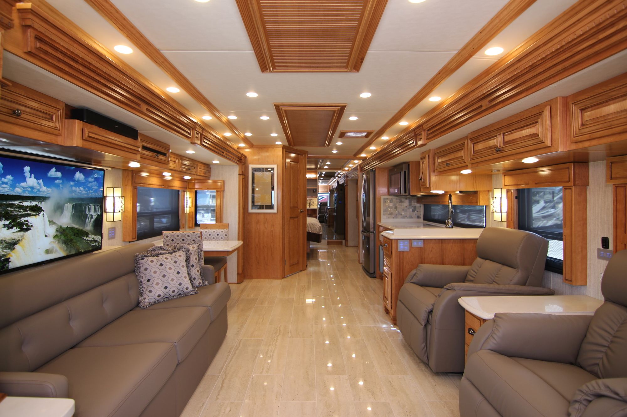 New 2019 Newmar Dutch Star 4002 Class A  For Sale