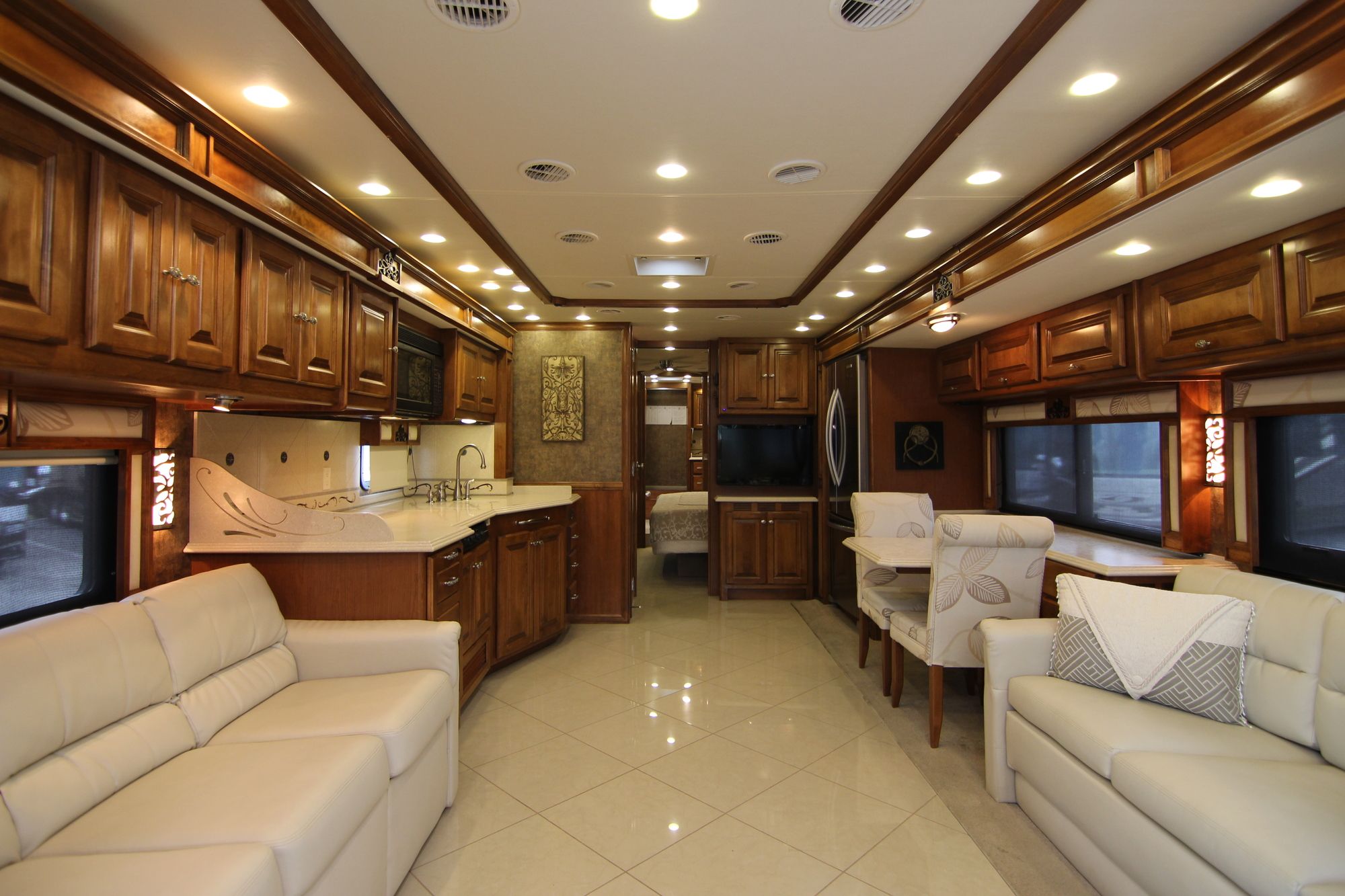 Used 2012 Tiffin Motor Homes Phaeton 40QBH Class A  For Sale