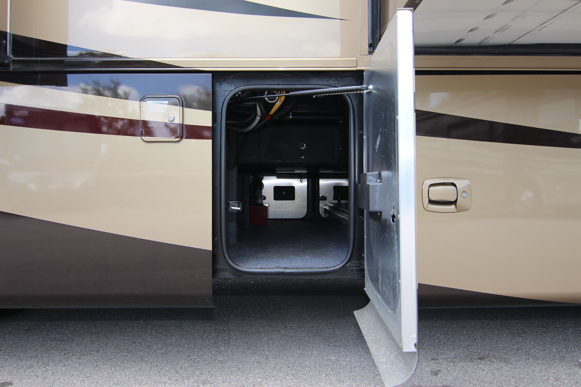 Used 2012 Tiffin Motor Homes Phaeton 40QBH Class A  For Sale