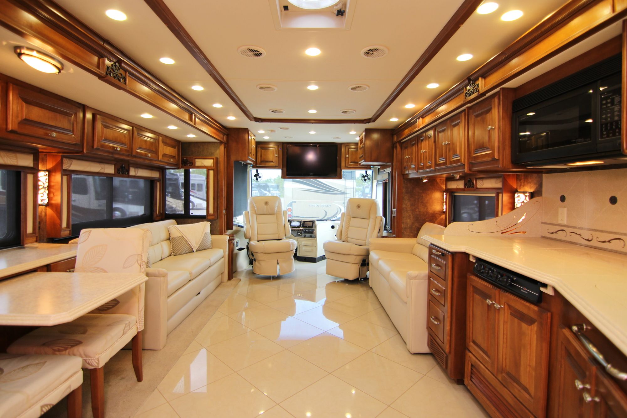 Used 2012 Tiffin Motor Homes Phaeton 40QBH Class A  For Sale