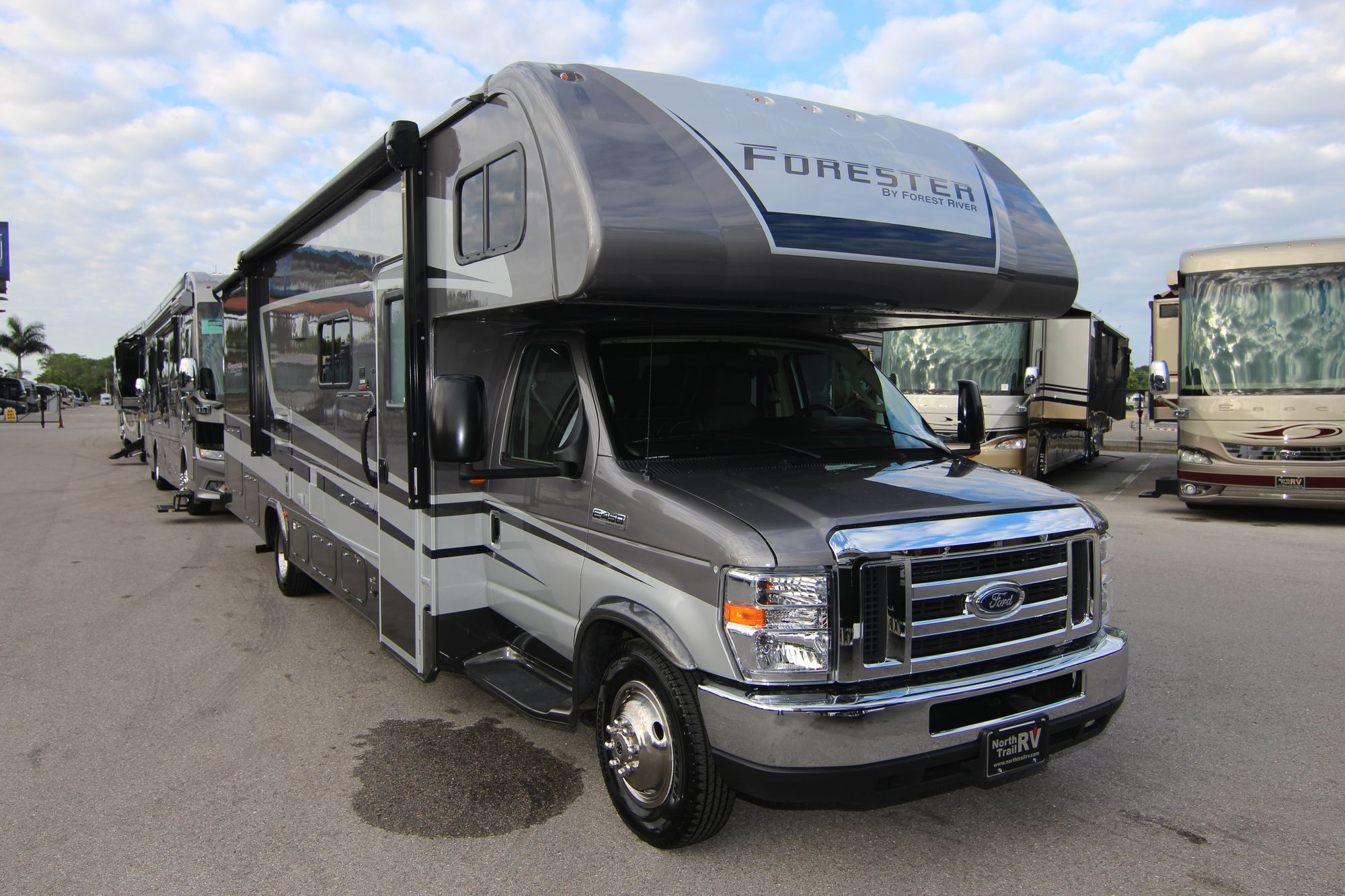 Used 2019 Forrest River Forester 3011DS Class C  For Sale