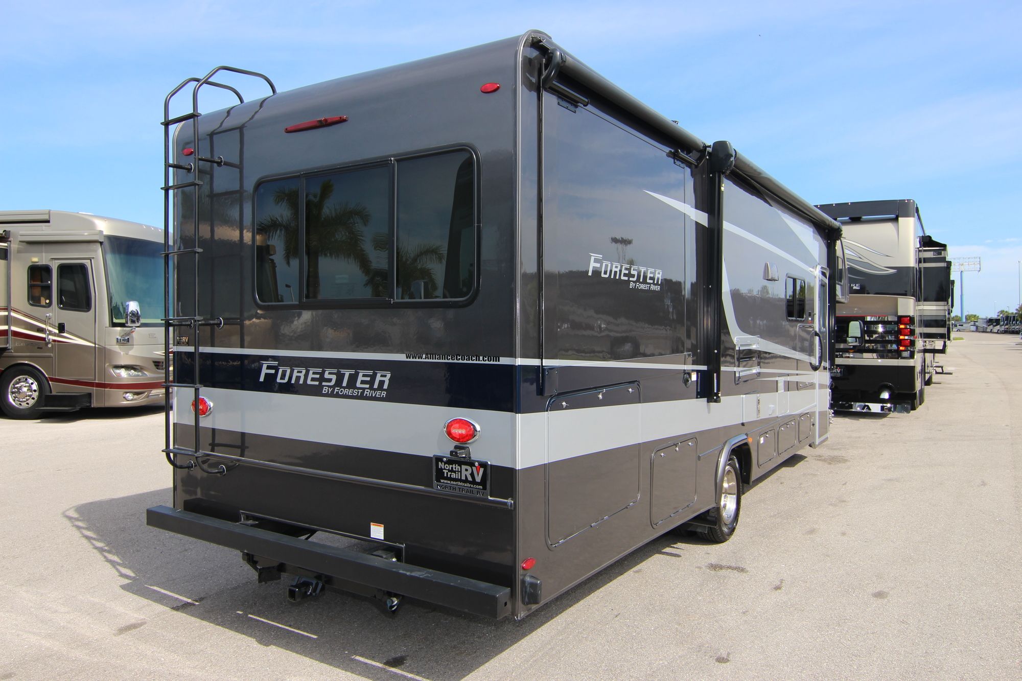 Used 2019 Forrest River Forester 3011DS Class C  For Sale