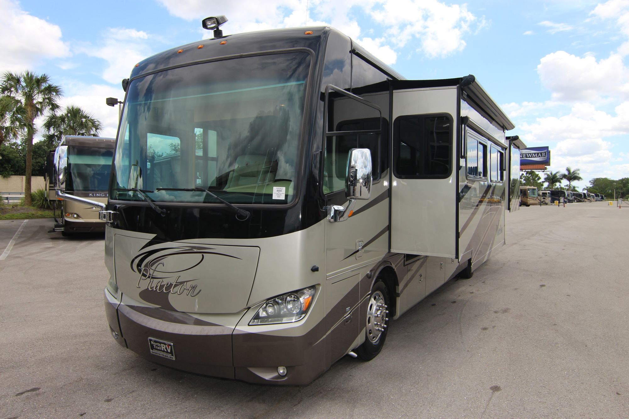 Used 2011 Tiffin Motor Homes Phaeton 36QSH Class A  For Sale