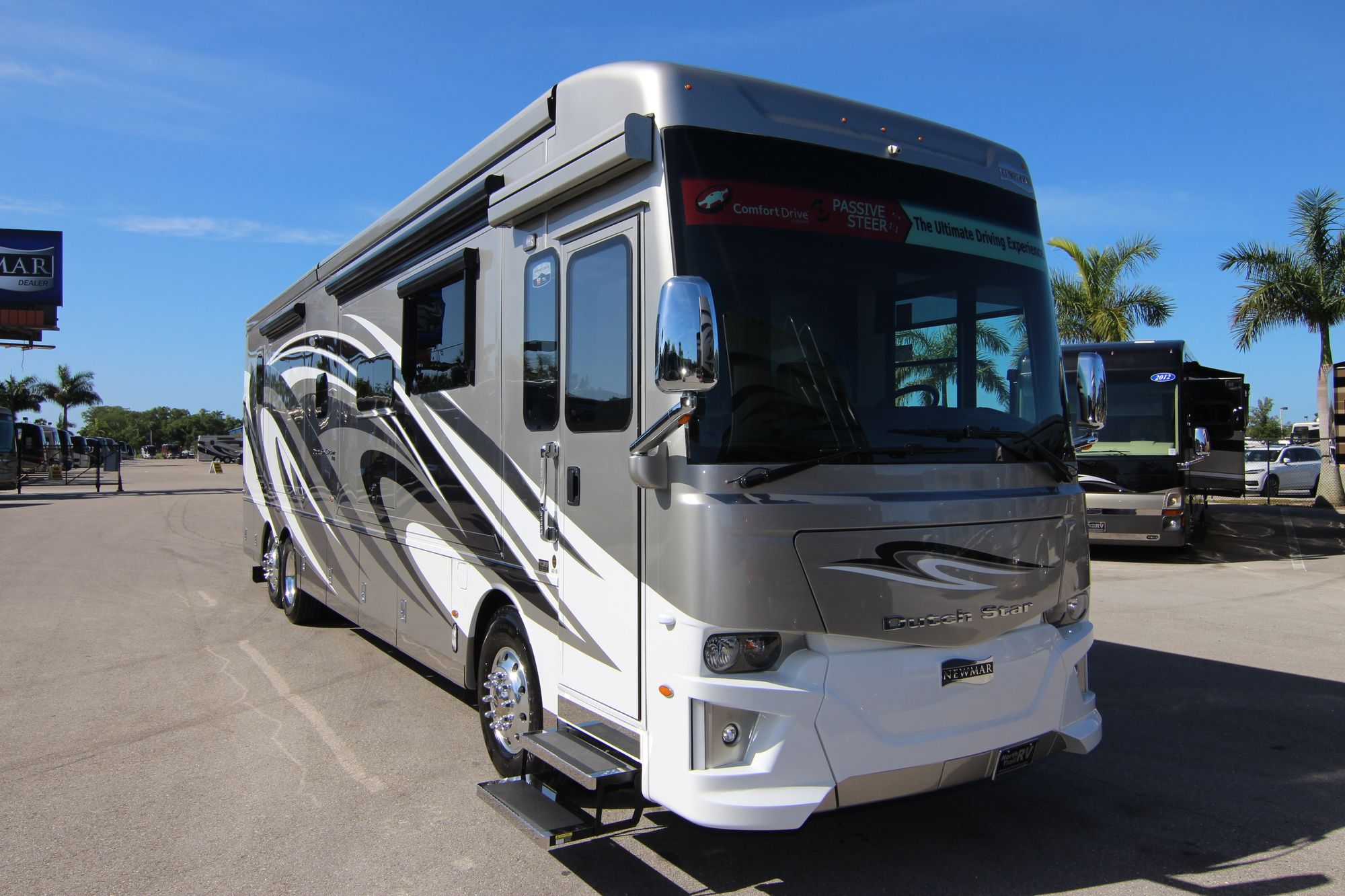 New 2019 Newmar Dutch Star 4018 Class A  For Sale