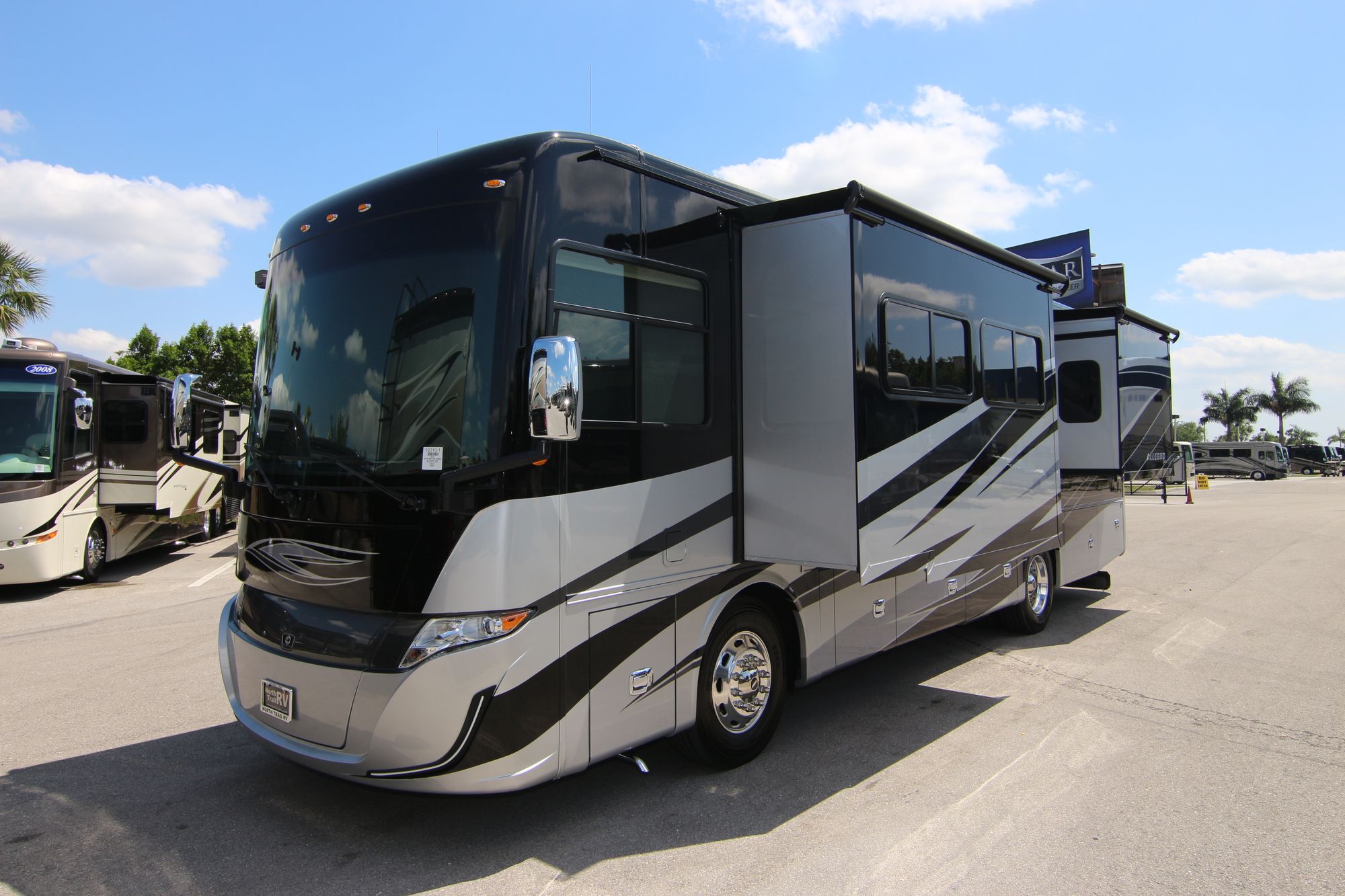 Used 2019 Tiffin Motor Homes Allegro Red 33AA Class A  For Sale