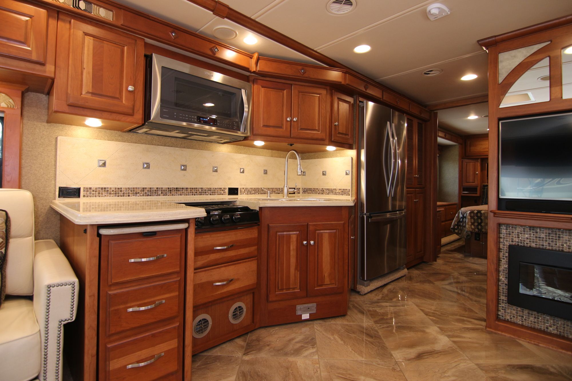 Used 2015 Itasca Meridian 36M Class A  For Sale