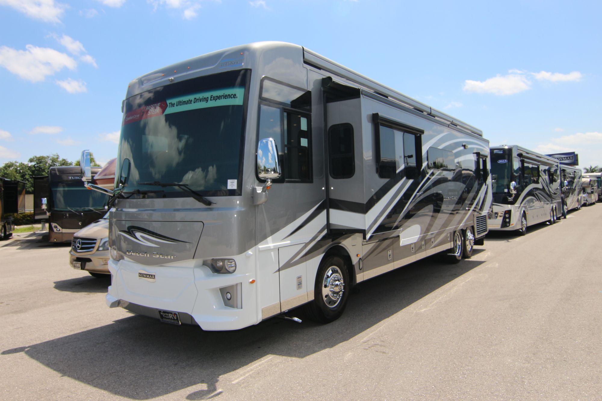 New 2019 Newmar Dutch Star 4002 Class A  For Sale