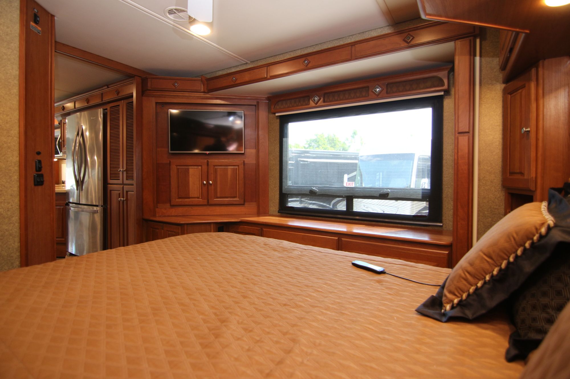 Used 2015 Itasca Meridian 36M Class A  For Sale