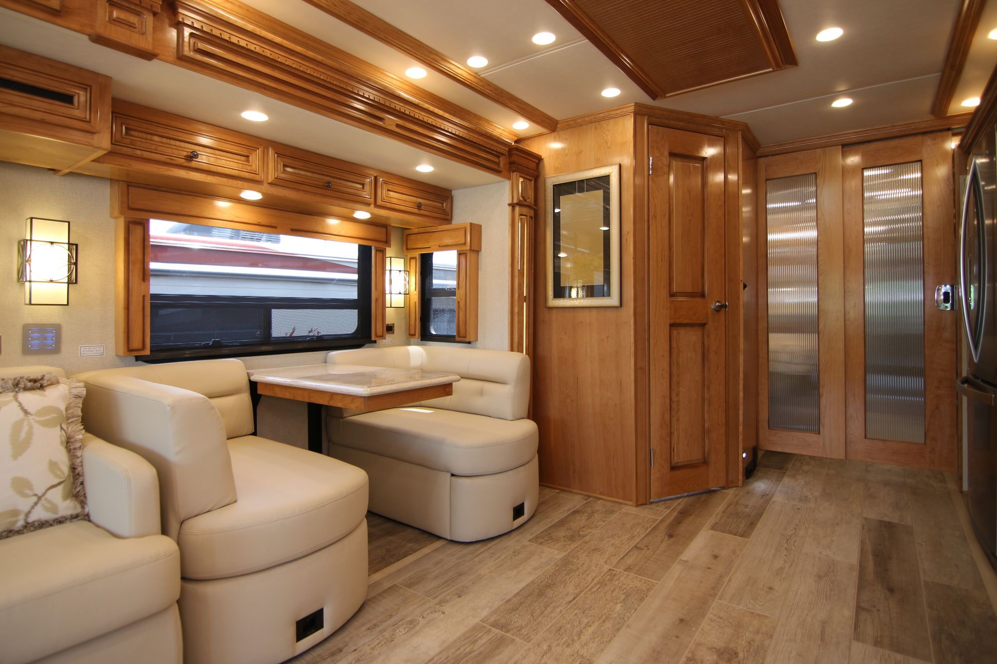 New 2019 Newmar Dutch Star 4002 Class A  For Sale