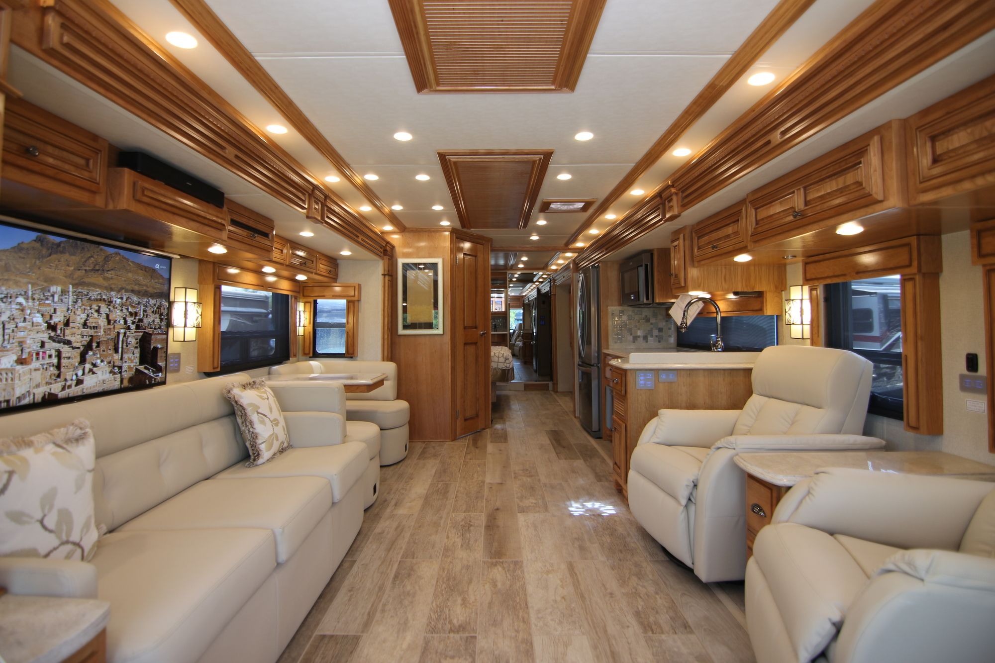 New 2019 Newmar Dutch Star 4002 Class A  For Sale