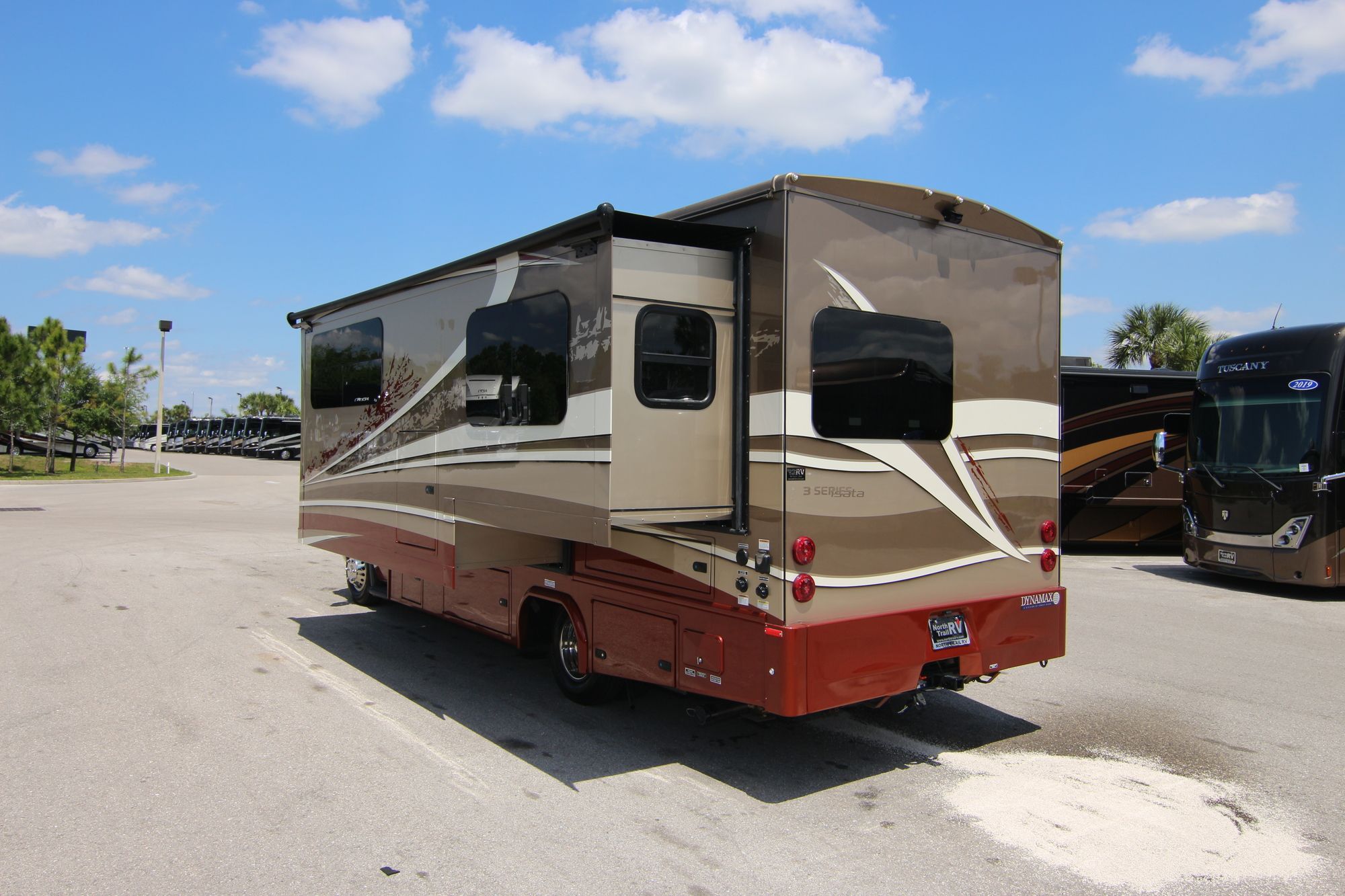 New 2020 Dynamax Isata 3 24FW Class C  For Sale