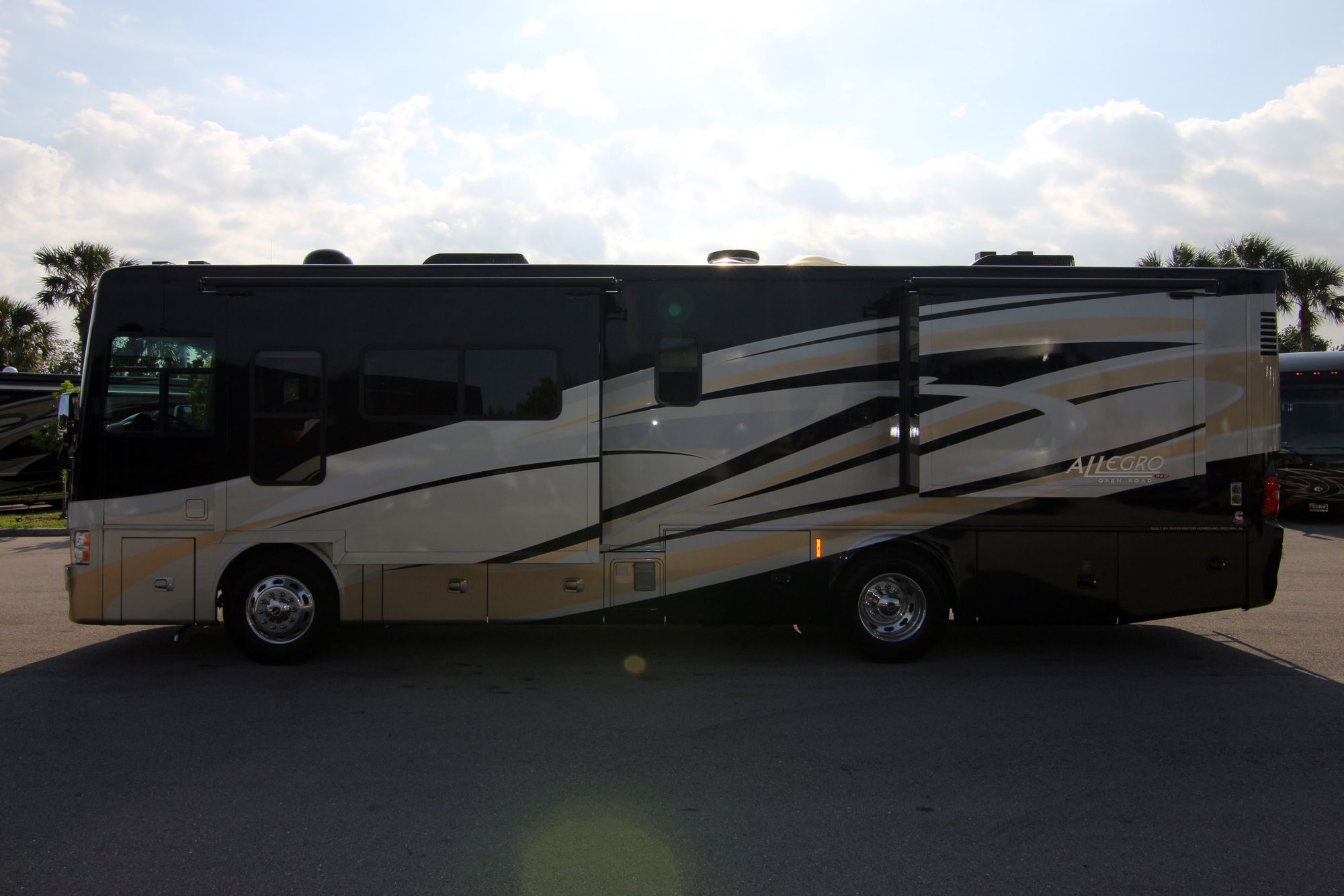 Used 2013 Tiffin Motor Homes Allegro Red 34QFA Class A  For Sale