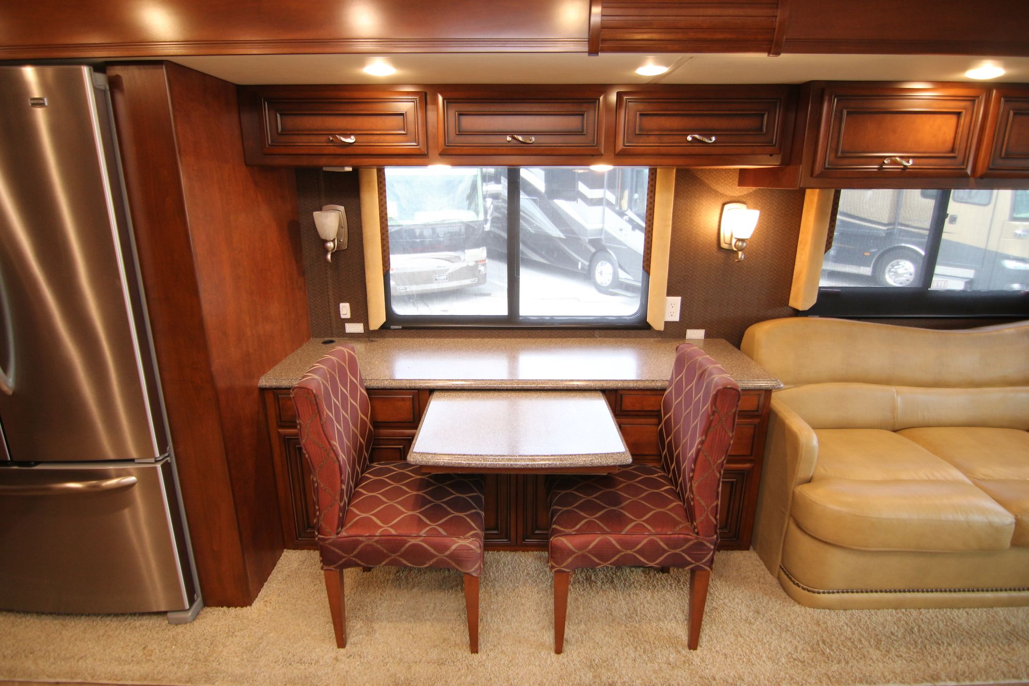 Used 2013 Newmar Ventana 4324 Class A  For Sale