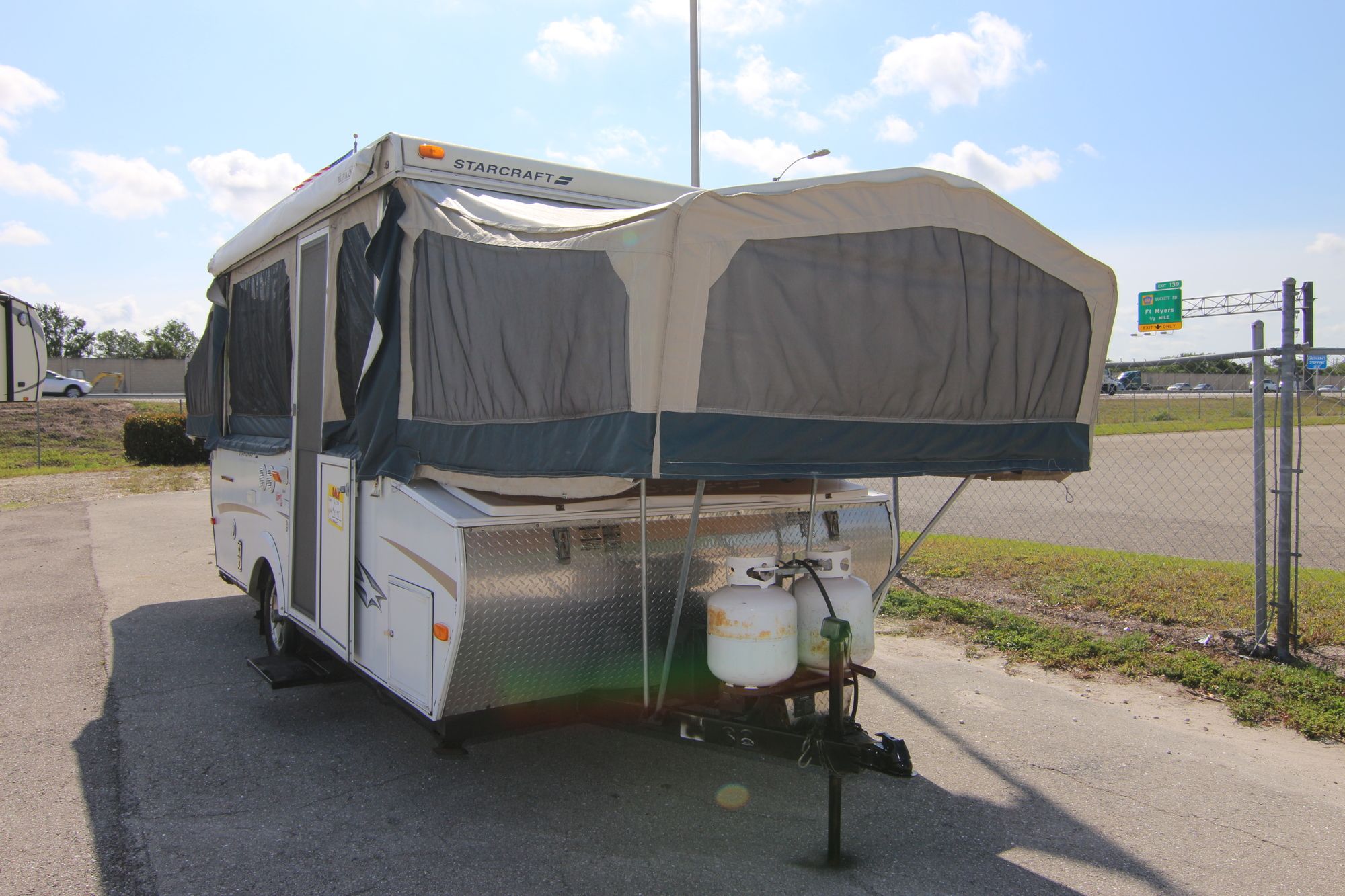 Used 2008 Starcraft Centenial 3606 Tent Camper  For Sale