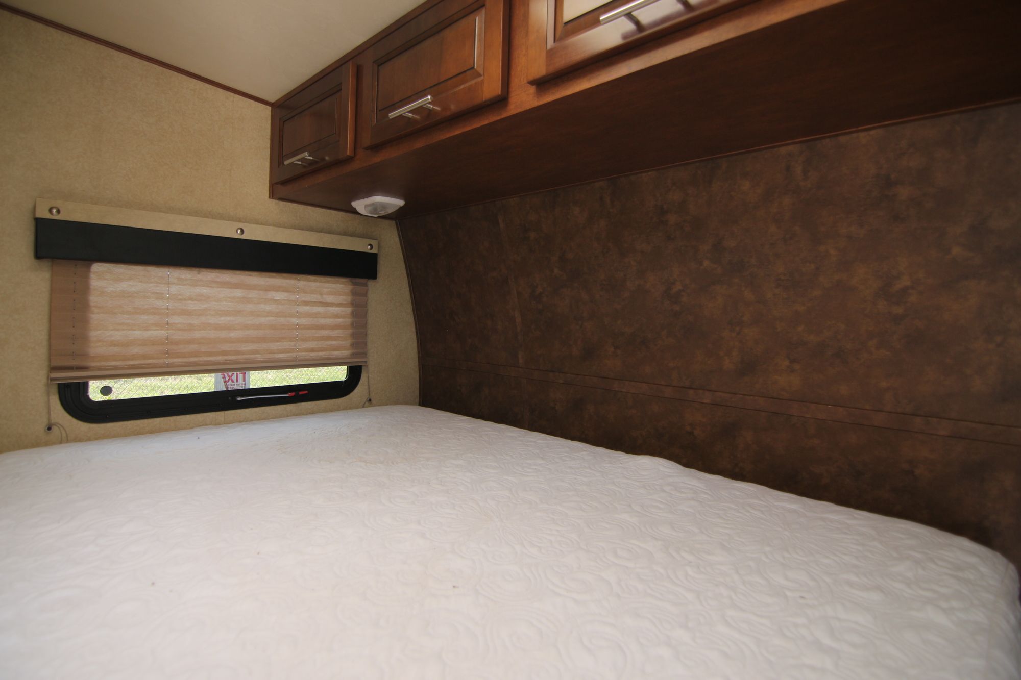 Used 2013 Forest River Hyperlightxlr 27HFS Travel Trailer  For Sale