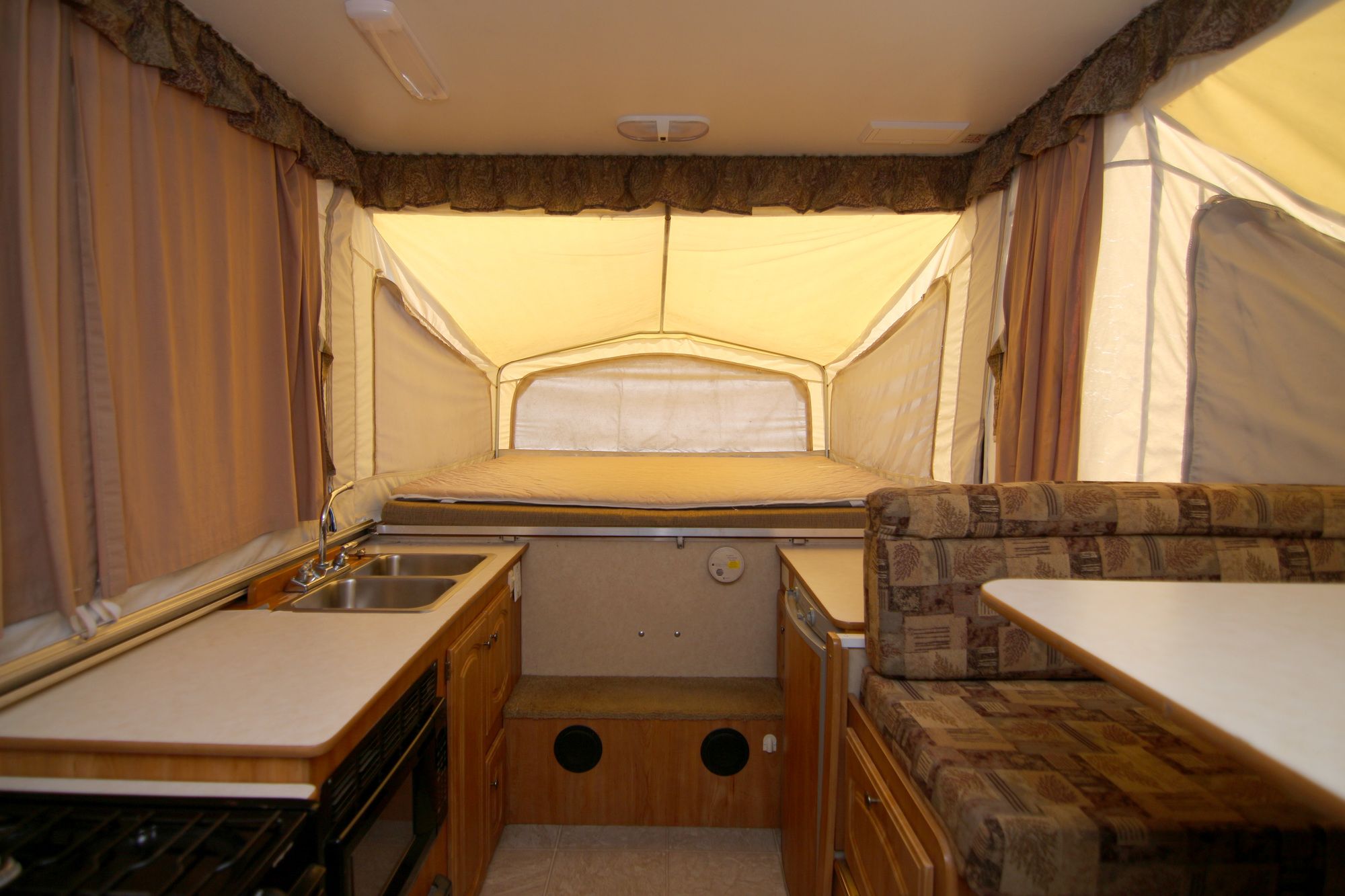 Used 2008 Starcraft Centenial 3606 Tent Camper  For Sale