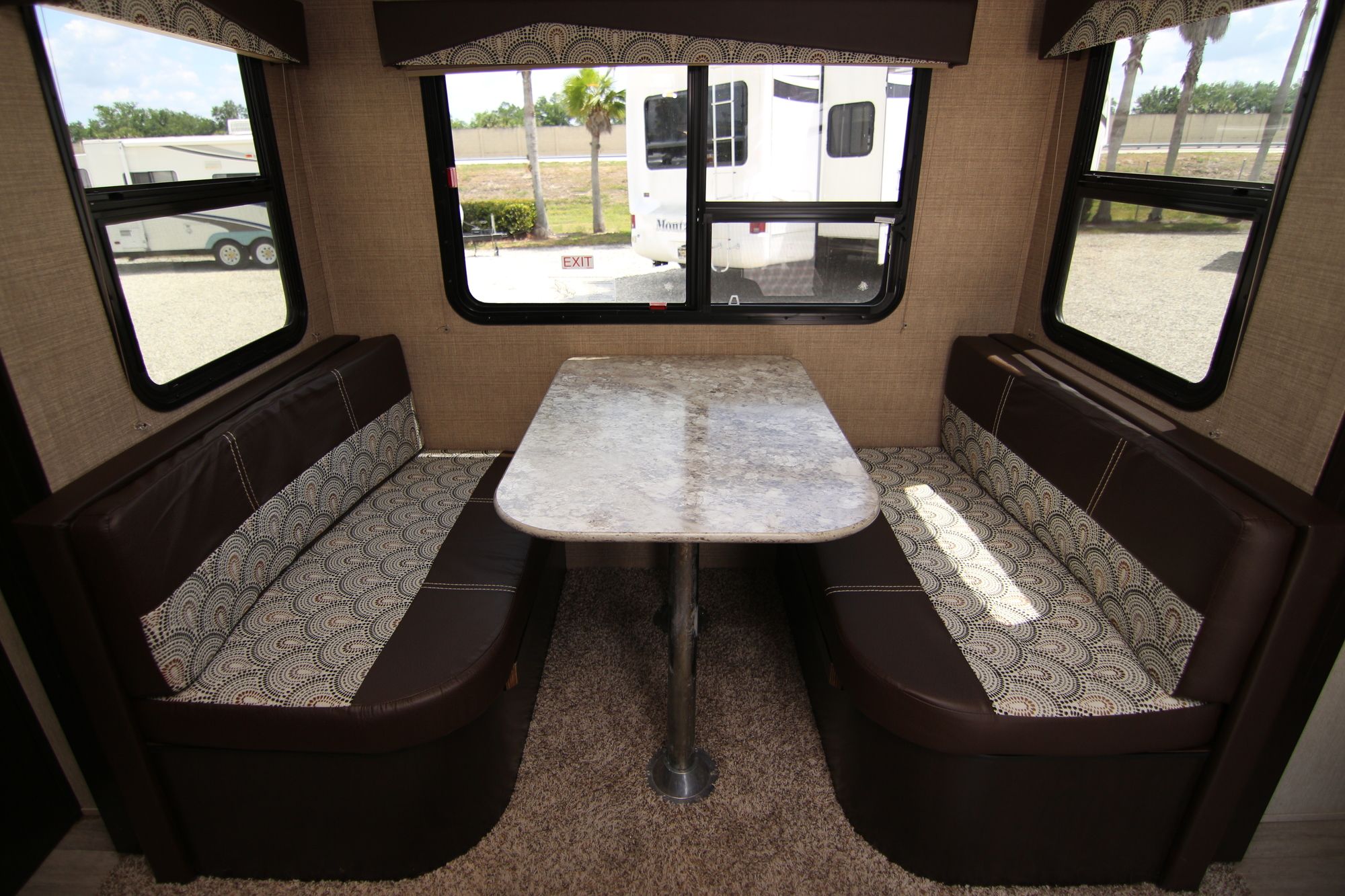 Used 2016 Dutchmen Kodiak 223RBSL Travel Trailer  For Sale